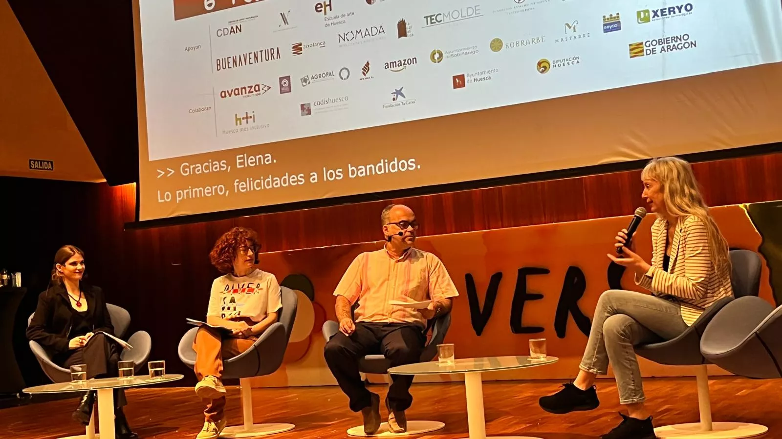 Clausura de Diversario en Huesca. Foto Mercedes Manterola