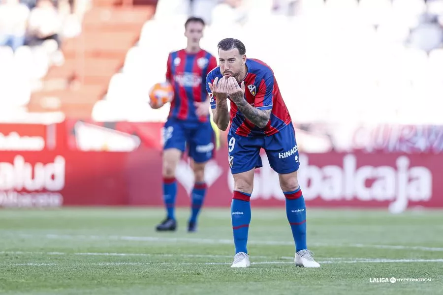 Sergi Enrich, jugador del Huesca la pasada temporada... y veremos la siguiente