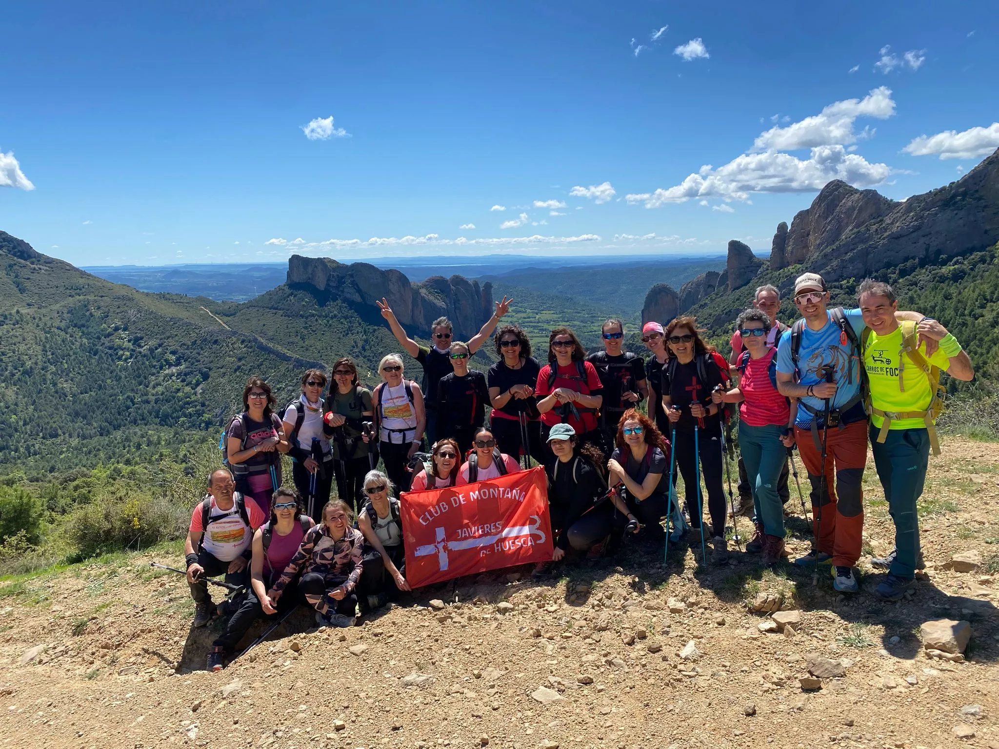  Javieres en Agüero y el Pico Puimaría