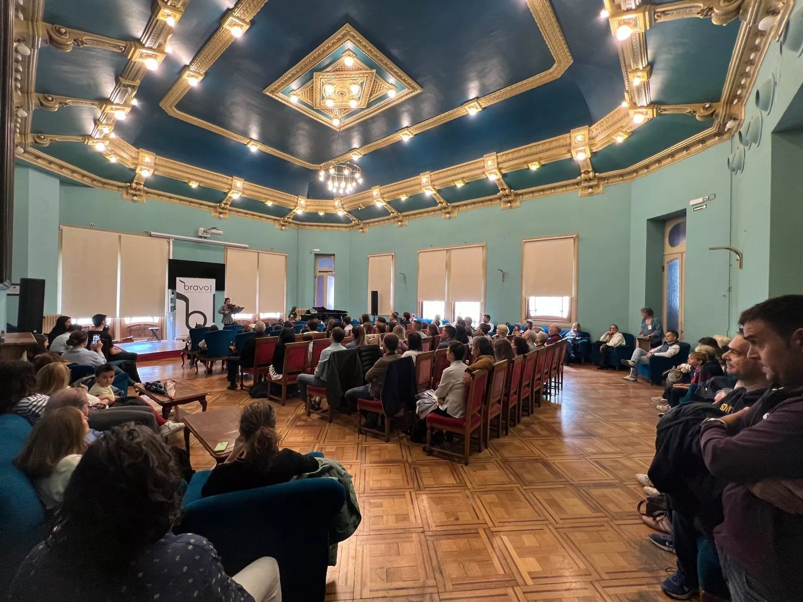Concierto del alumnado de Bravo Espacio Música en el Casino de Huesca.