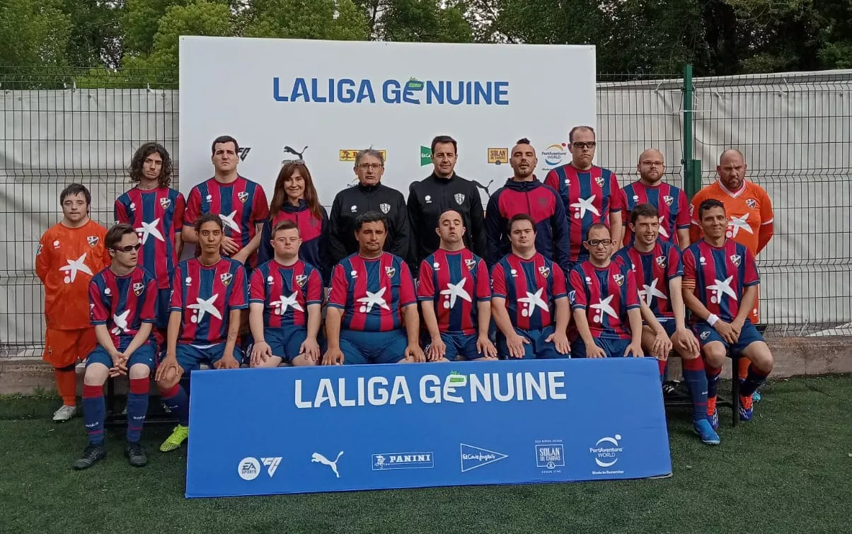 El Huesca Genuine combina emoción y compañerismo en Burgos
