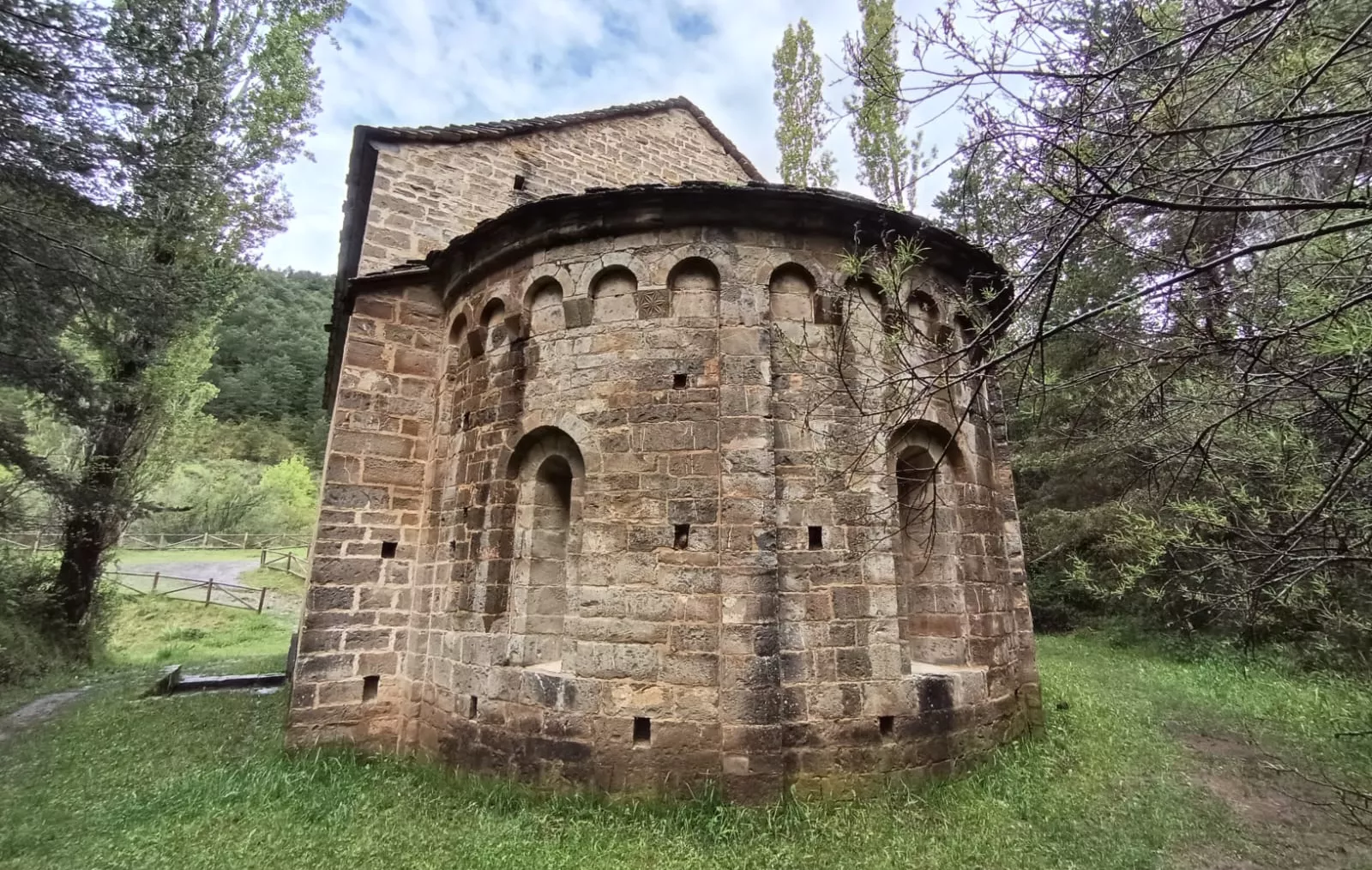 Rutas por la Provincia por la Jacetania.