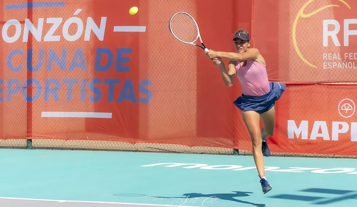 Un momento del torneo en Monzón. Foto: Santi Costa Un momento del torneo en Monzón. Foto: Santi Costa