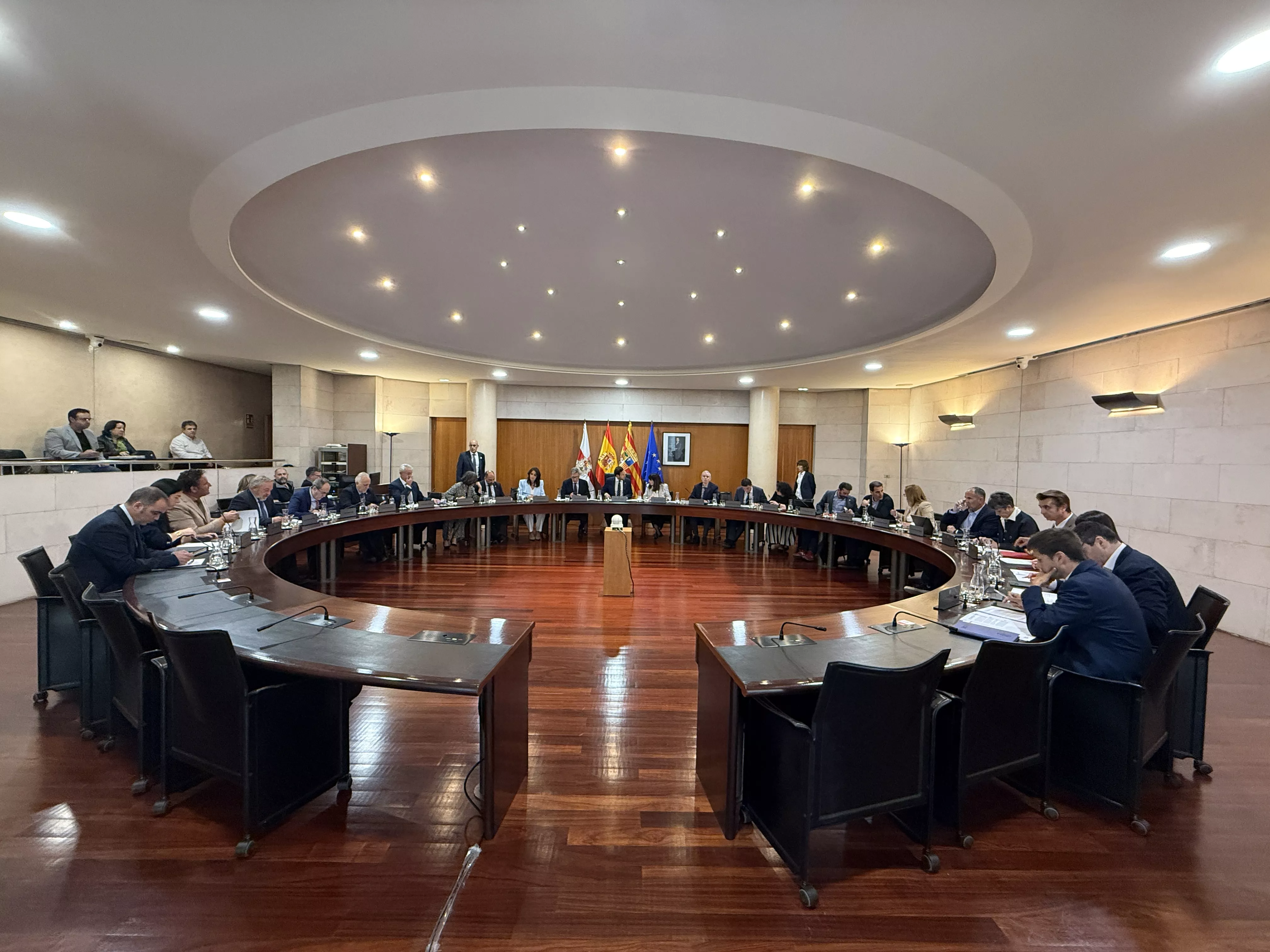 Pleno de la Diputación Provincial de Huesca.