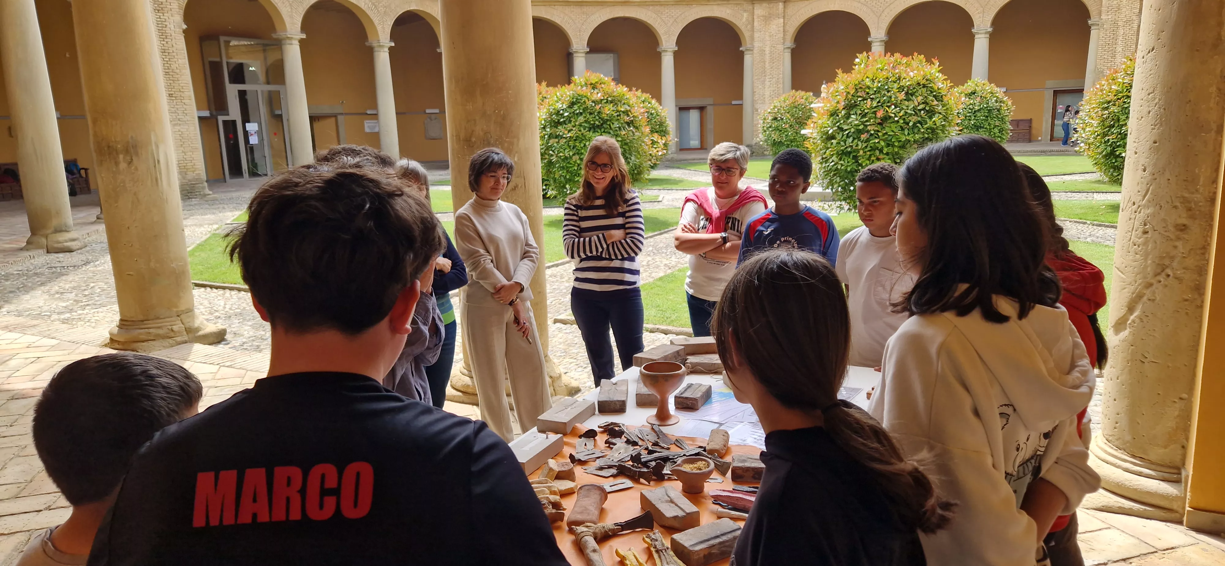 Taller "Universo de bronce" y arqueología experimental en el Museo de Huesca. Foto Myriam Martínez