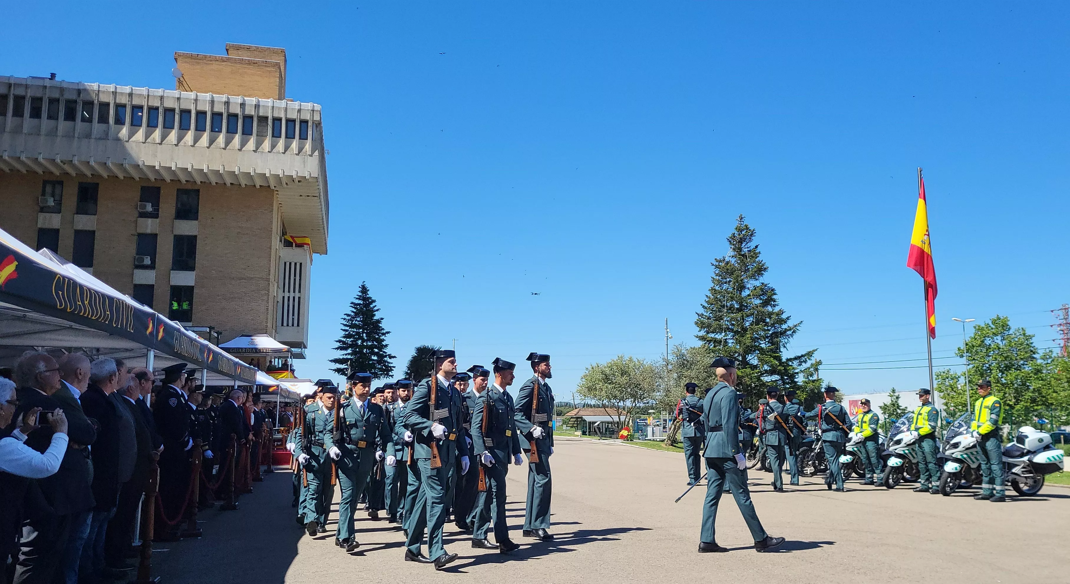 Celebración del 181 aniversario de la Guardia Civil en la Comandancia de Huesca. Foto Mercedes Manterola
