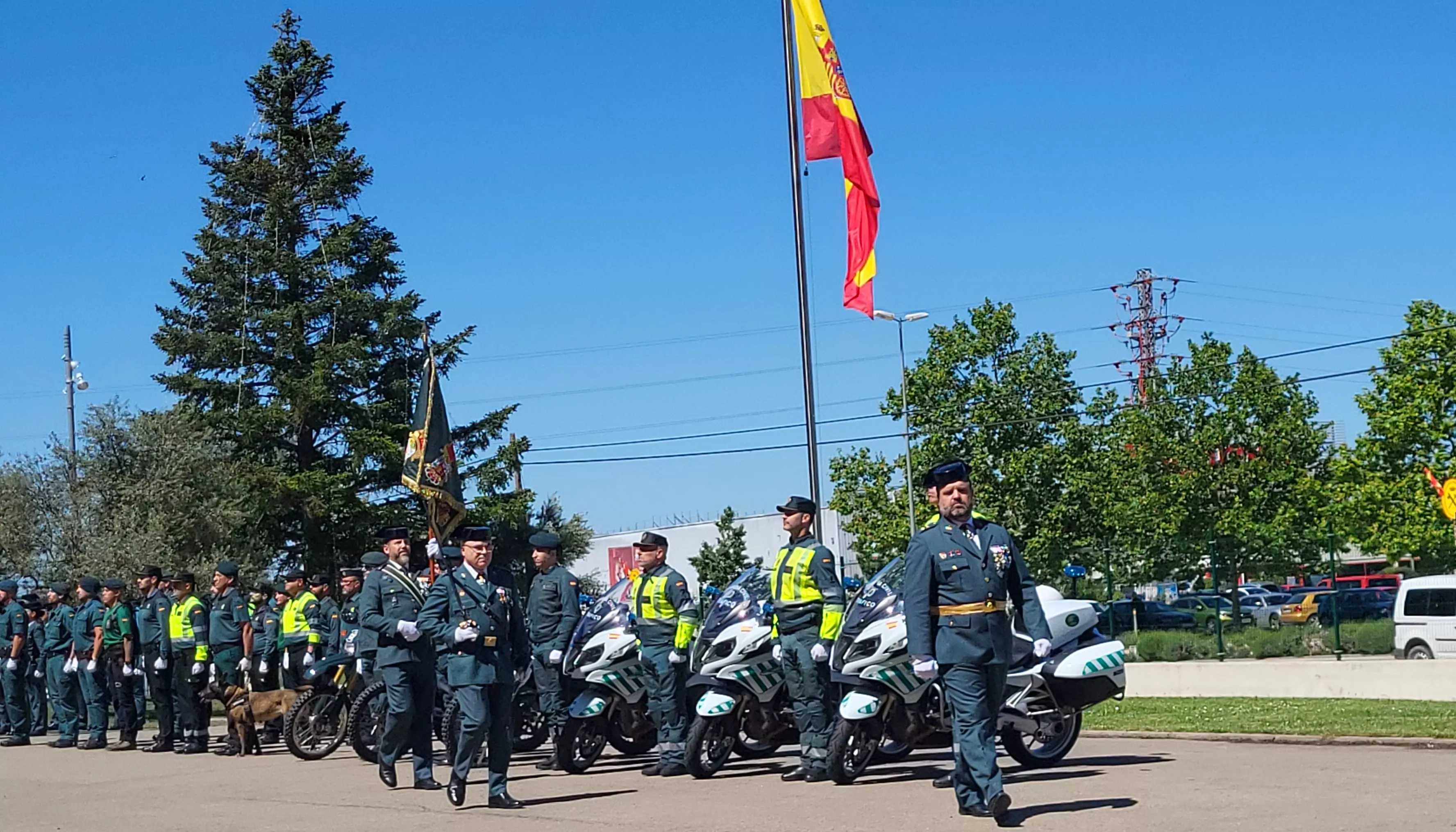Celebración del 181 aniversario de la Guardia Civil en la Comandancia de Huesca. Foto Mercedes Manterola