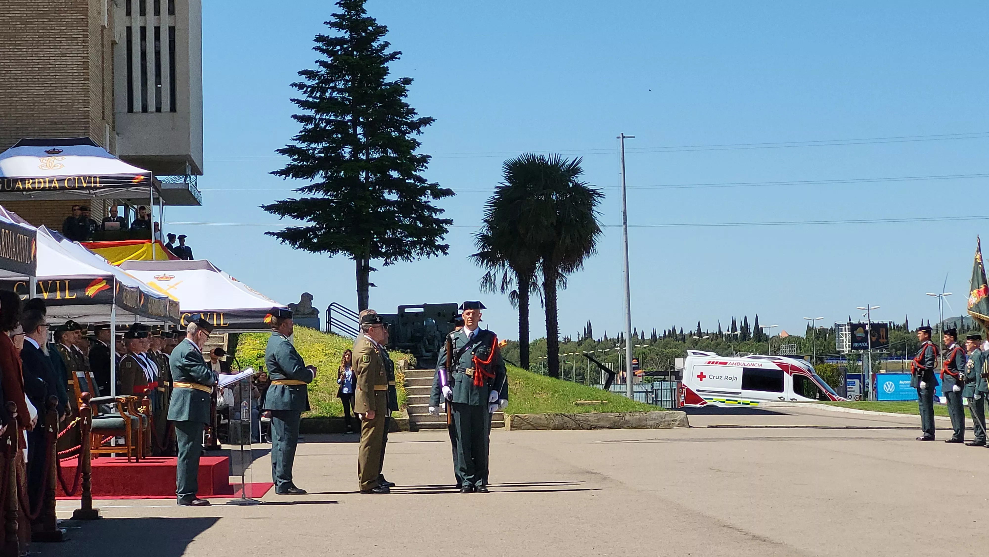 Celebración del 181 aniversario de la Guardia Civil en la Comandancia de Huesca. Foto Mercedes Manterola
