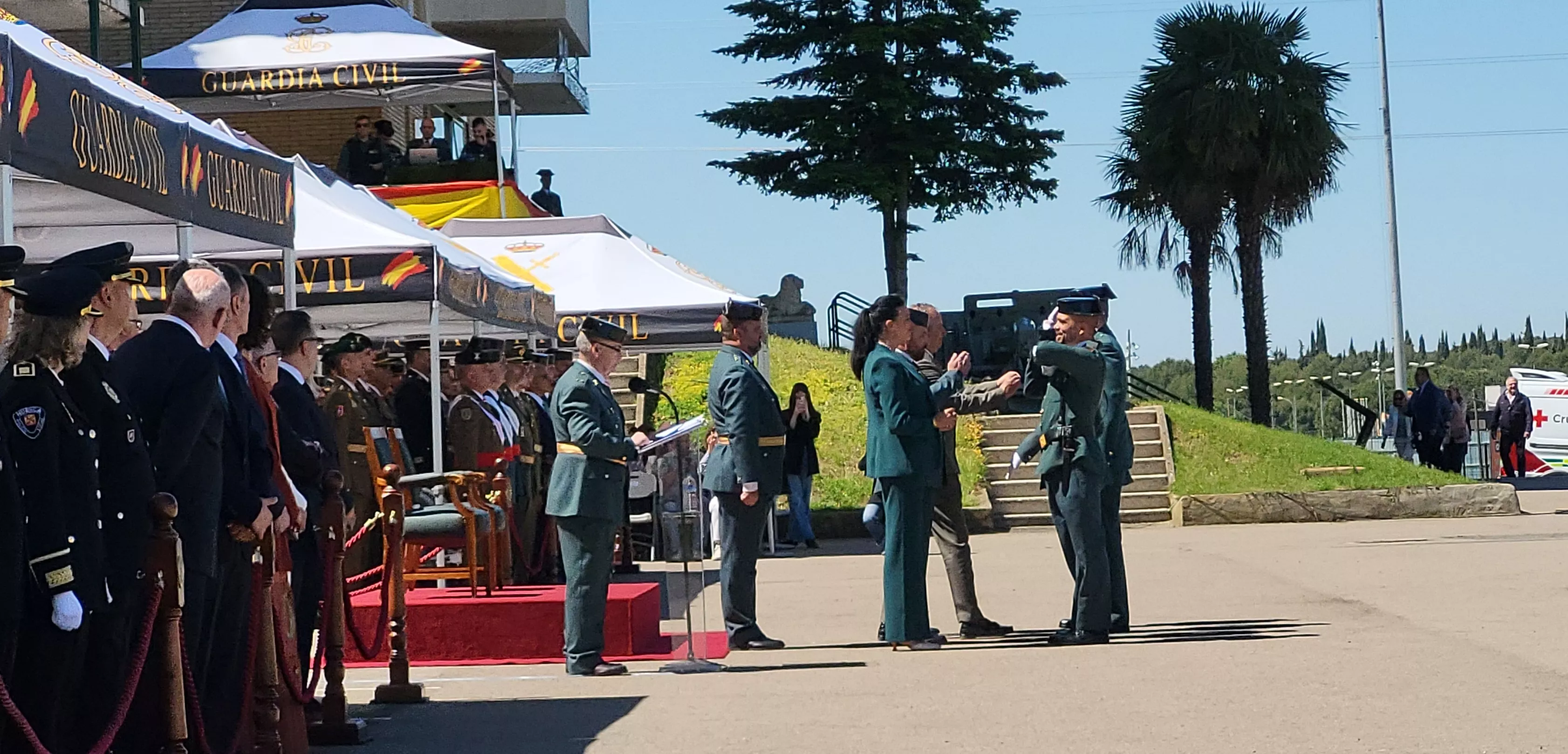 Celebración del 181 aniversario de la Guardia Civil en la Comandancia de Huesca. Foto Mercedes Manterola