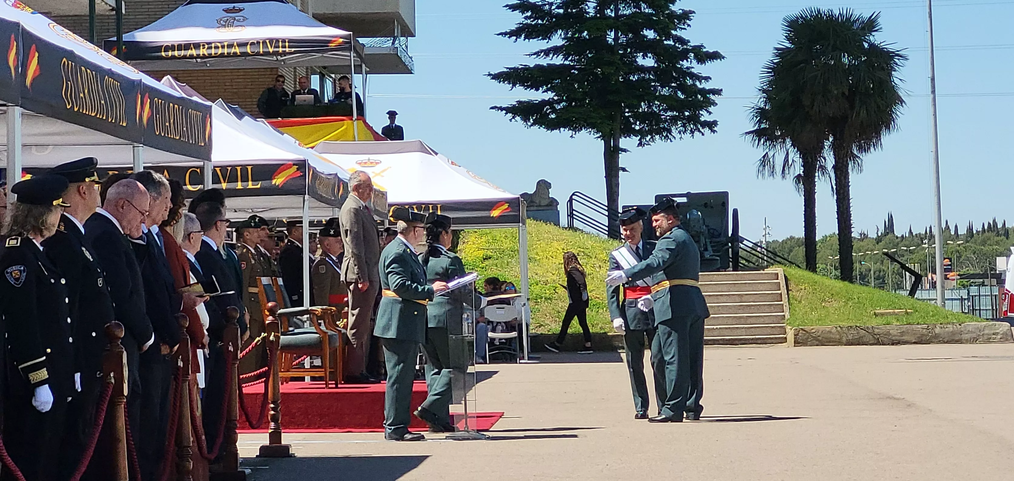 Celebración del 181 aniversario de la Guardia Civil en la Comandancia de Huesca. Foto Mercedes Manterola