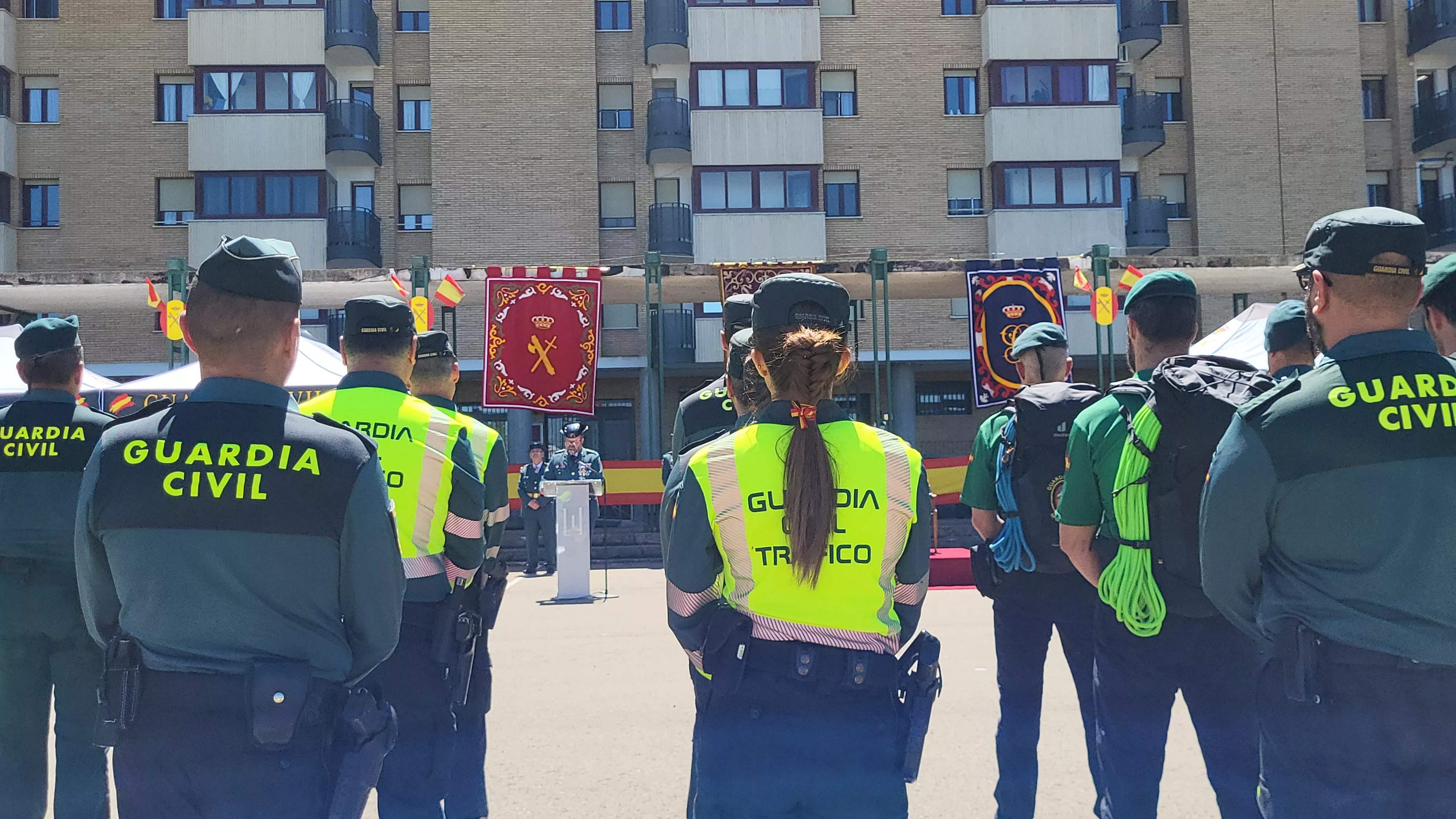 Celebración del 181 aniversario de la Guardia Civil en la Comandancia de Huesca. Foto Mercedes Manterola