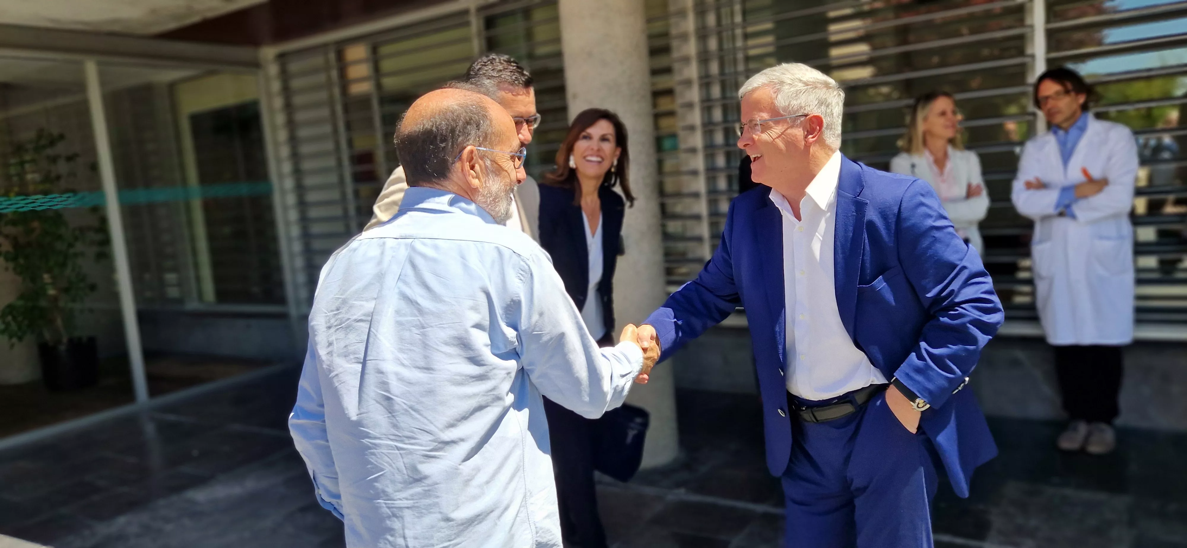 Visita a la unidad de psicogeriatría para mayores con trastornos mentales graves. Foto Myriam Martínez