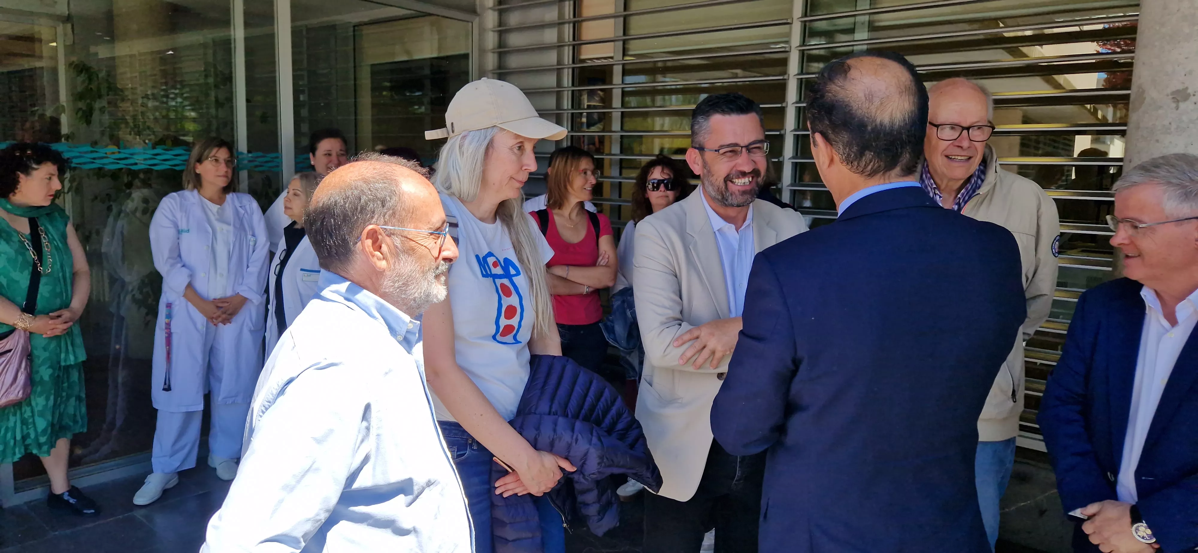 Visita a la unidad de psicogeriatría para mayores con trastornos mentales graves. Foto Myriam Martínez