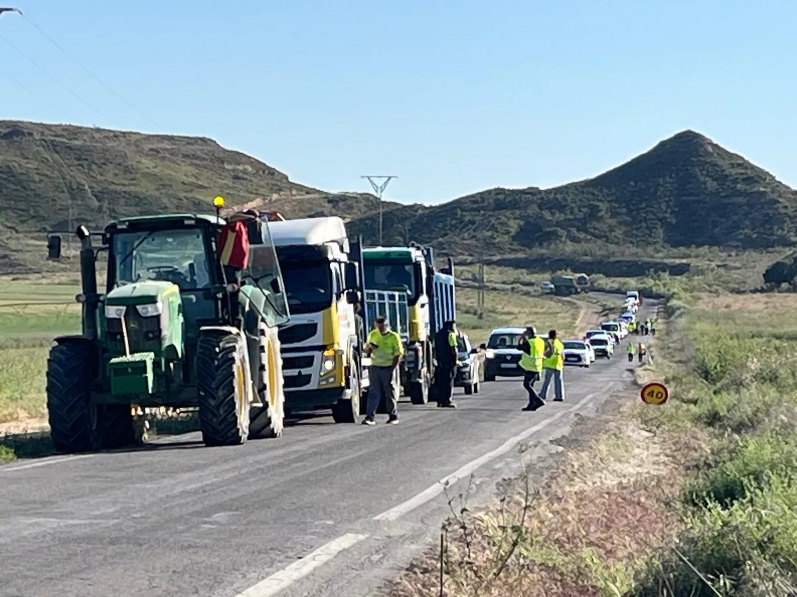Corte de carretera Albalate de Cinca-Esplús