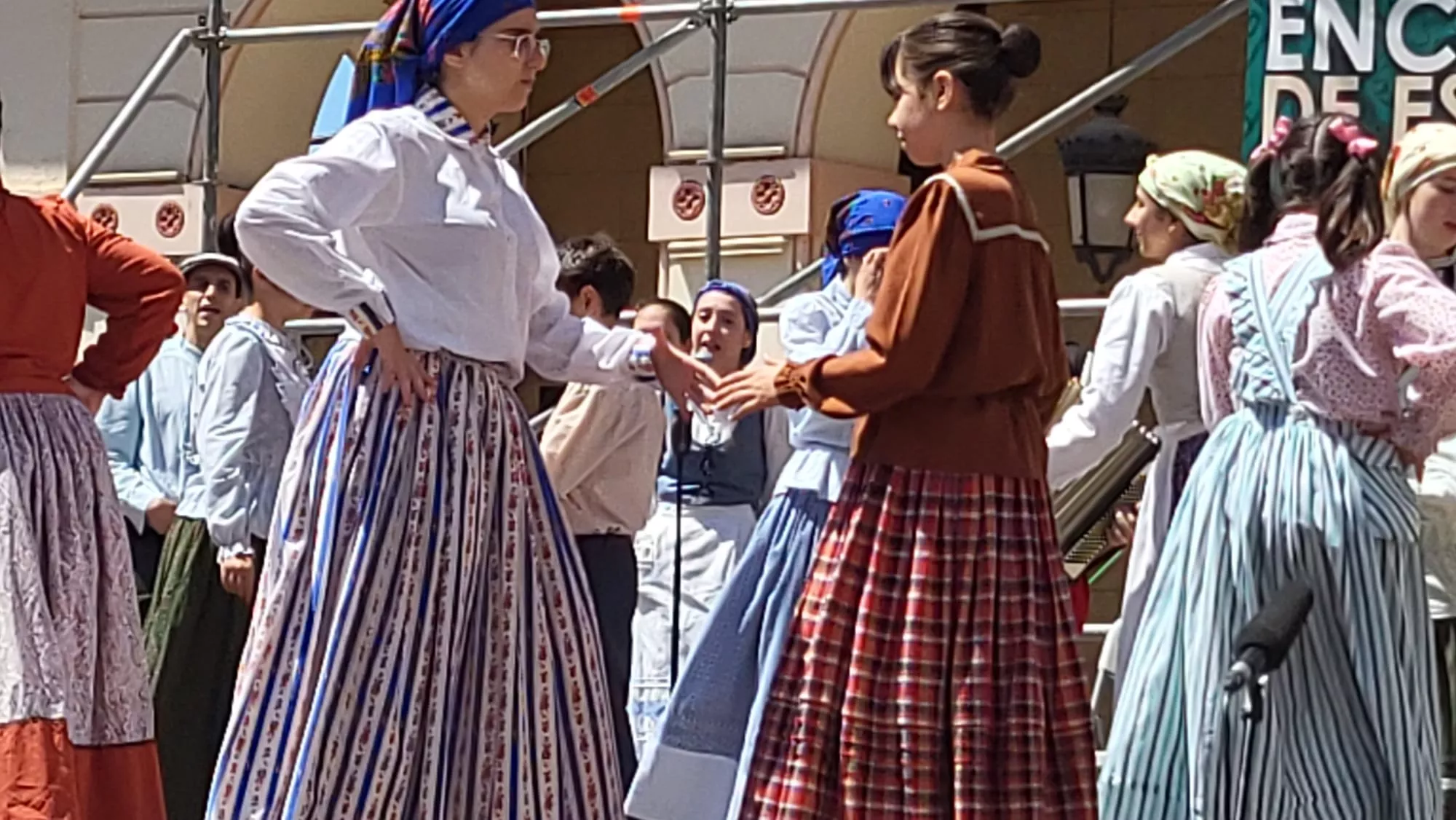Encuentro de Escuelas de Folclore José Rodríguez en Huesca
