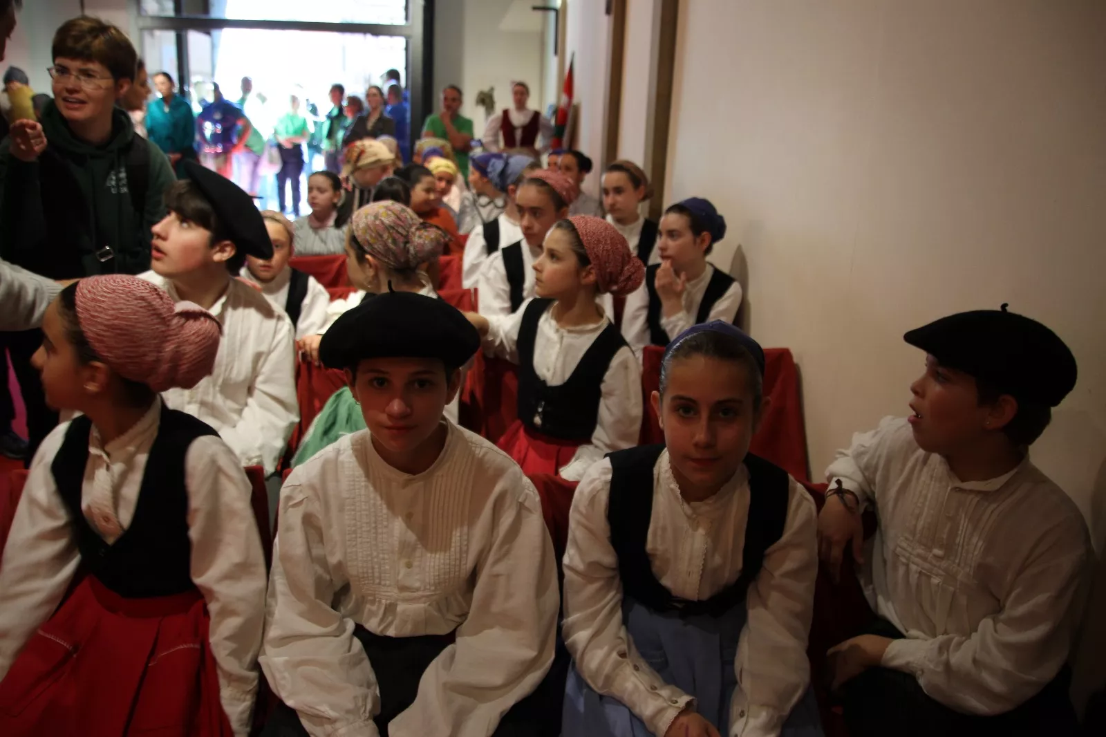 Encuentro de Escuelas de Folclore José Rodríguez en Huesca. Foto Carlos Neofato