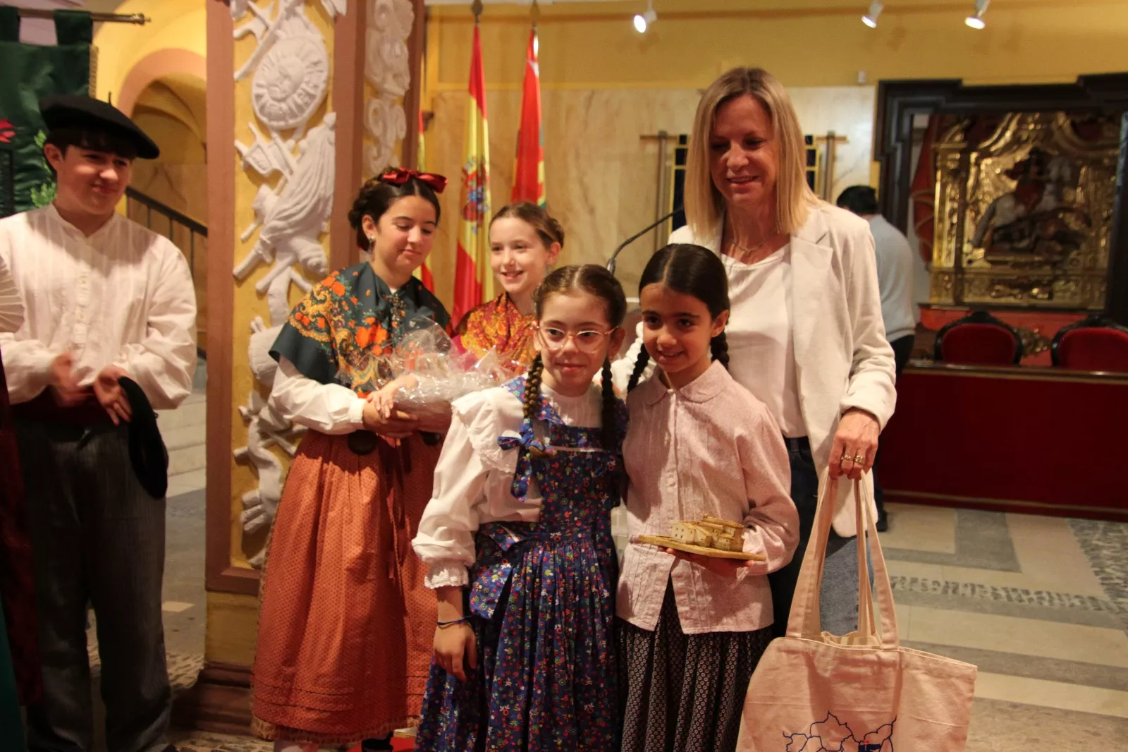 Encuentro de Escuelas de Folclore José Rodríguez en Huesca. Foto Carlos Neofato
