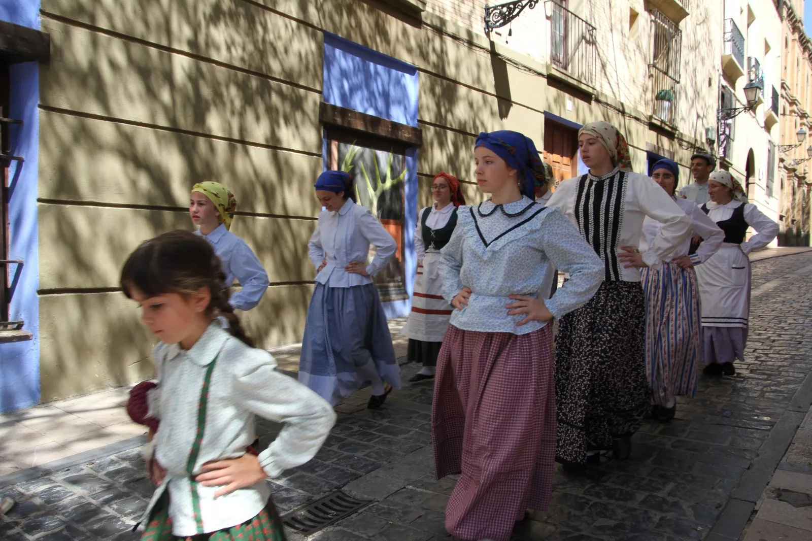 Encuentro de Escuelas de Folclore José Rodríguez en Huesca. Foto Carlos Neofato