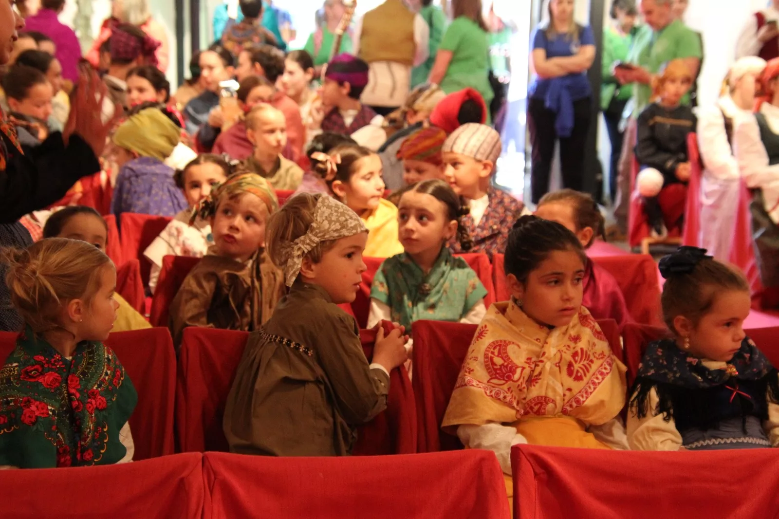 Encuentro de Escuelas de Folclore José Rodríguez en Huesca. Foto Carlos Neofato