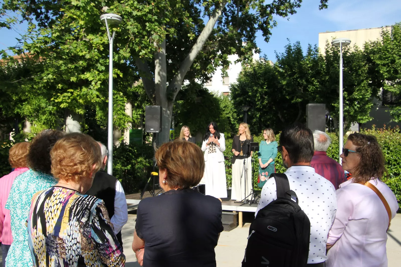 Sácame a Bailar versión verano en el Parque de Huesca. Foto Carlos Neofato