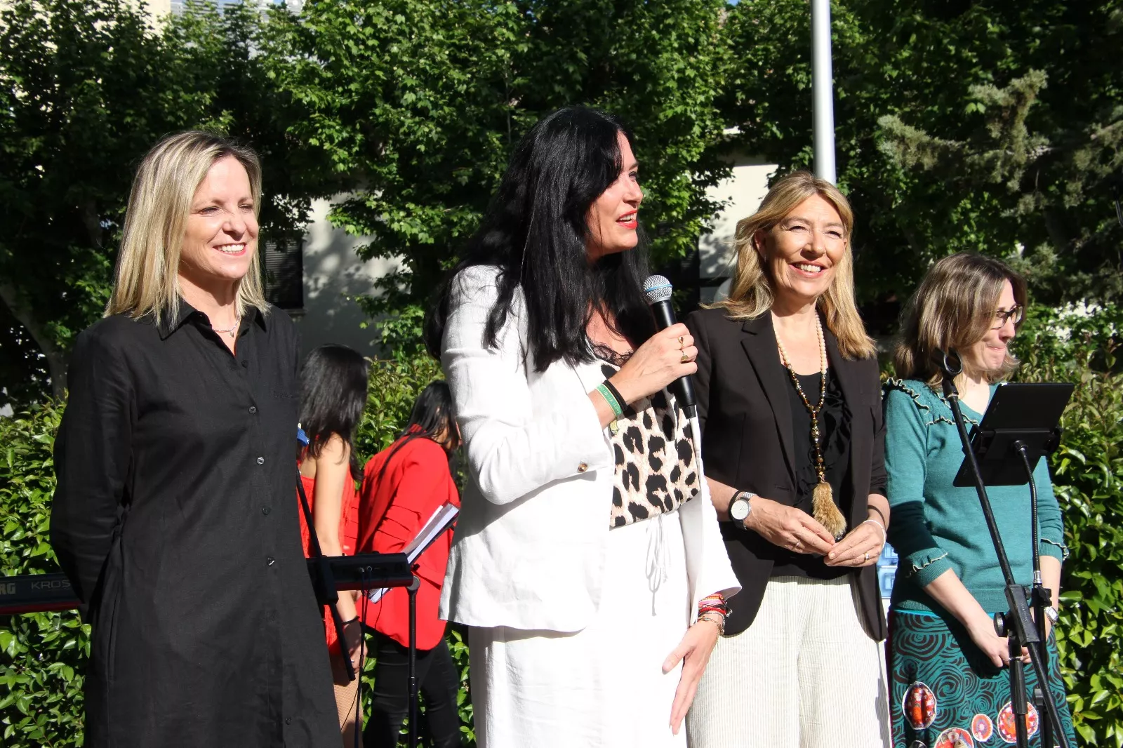 Sácame a Bailar versión verano en el Parque de Huesca. Foto Carlos Neofato