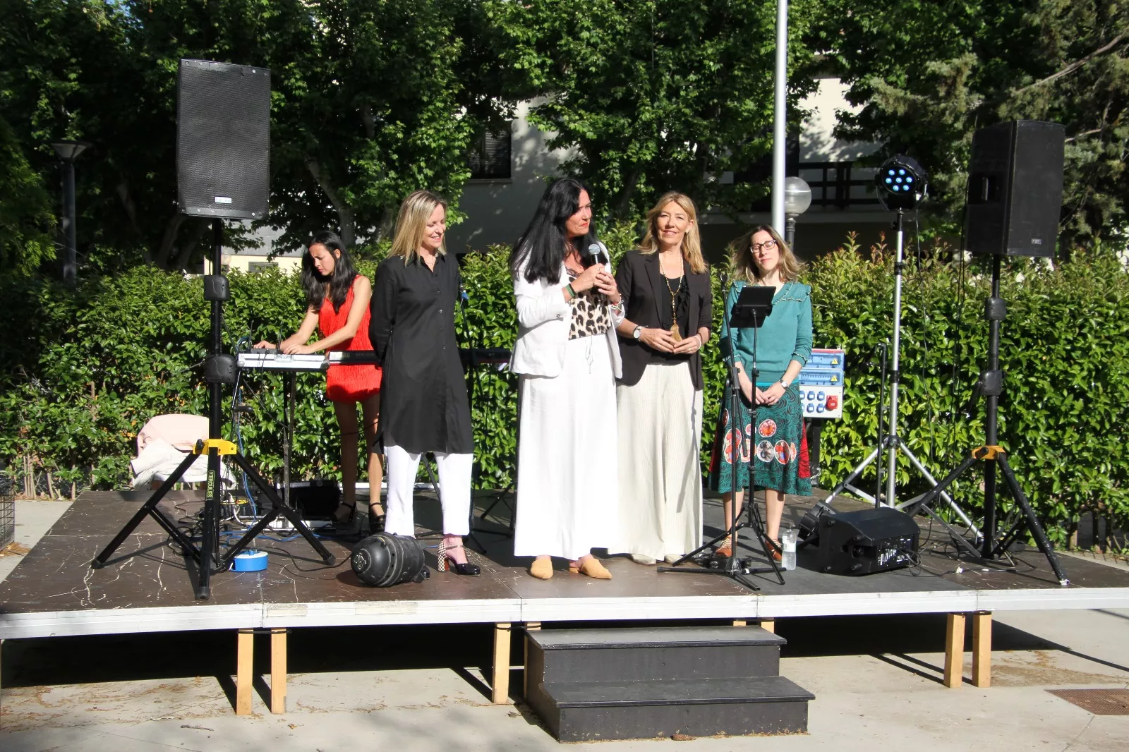 Sácame a Bailar versión verano en el Parque de Huesca. Foto Carlos Neofato
