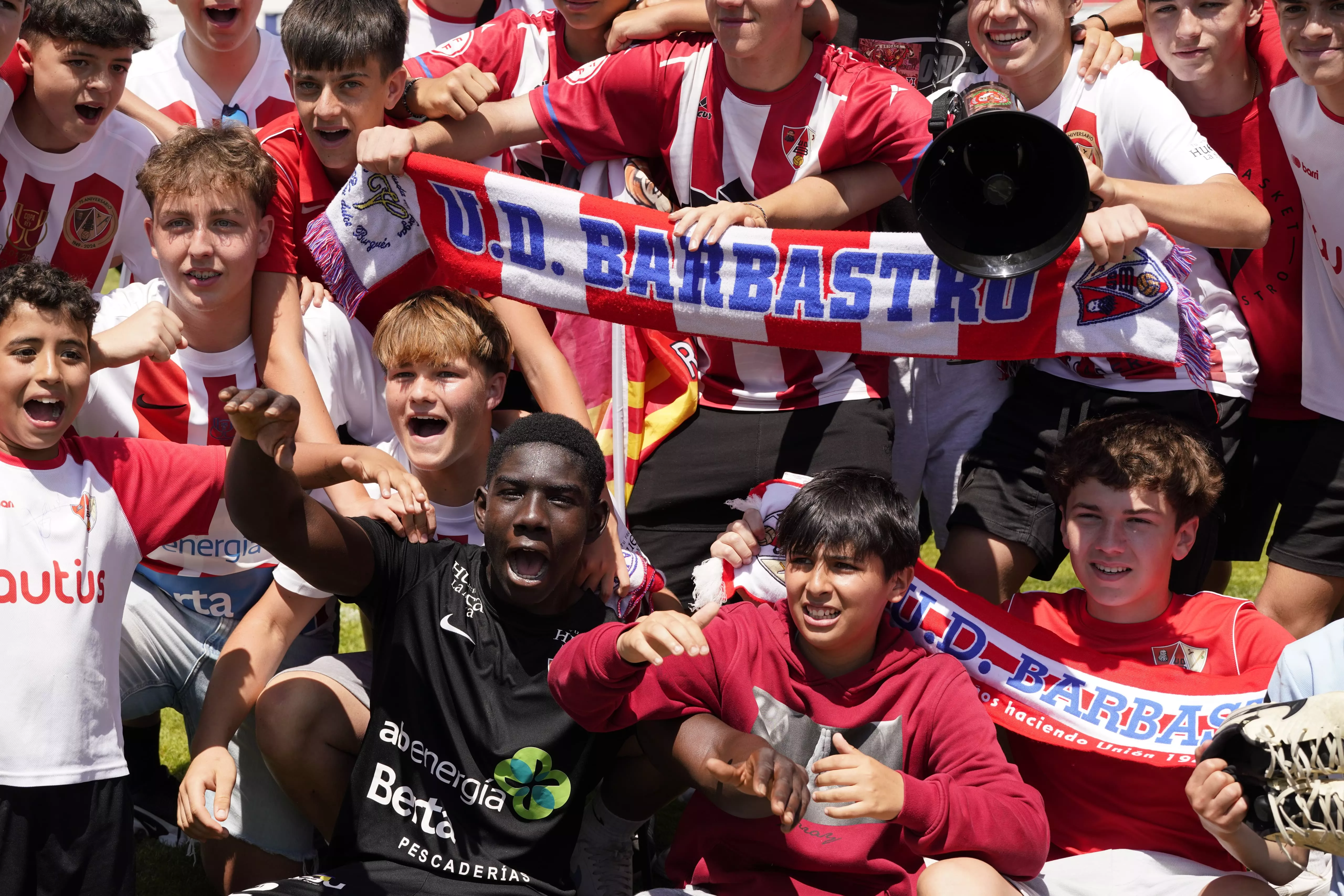 Imágenes de la salvación de la UD Barbastro en Segunda RFEF. Foto: @fotomaniafut