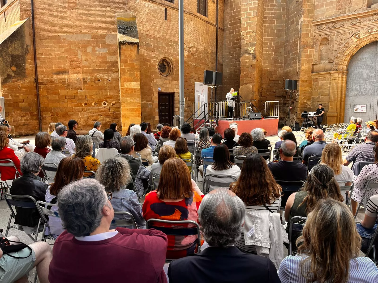 Sesión de clausura de Barbitania en Barbastro