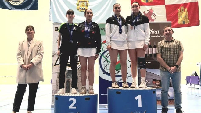Emma Bibián también fue subcampeona en dobles en Aranda. Emma Bibián también fue subcampeona en dobles en Aranda.
