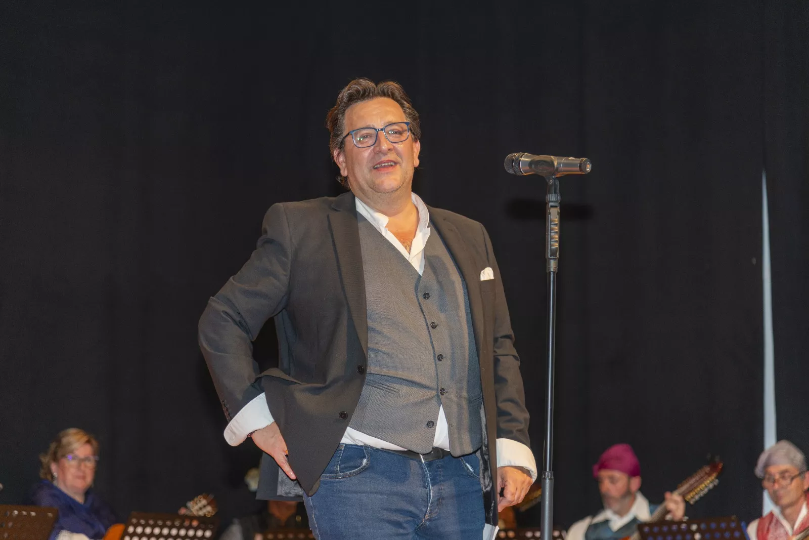 Toño Julve. Presentación de las mairalesas de Tardienta 2025. Foto Guara Fotografía