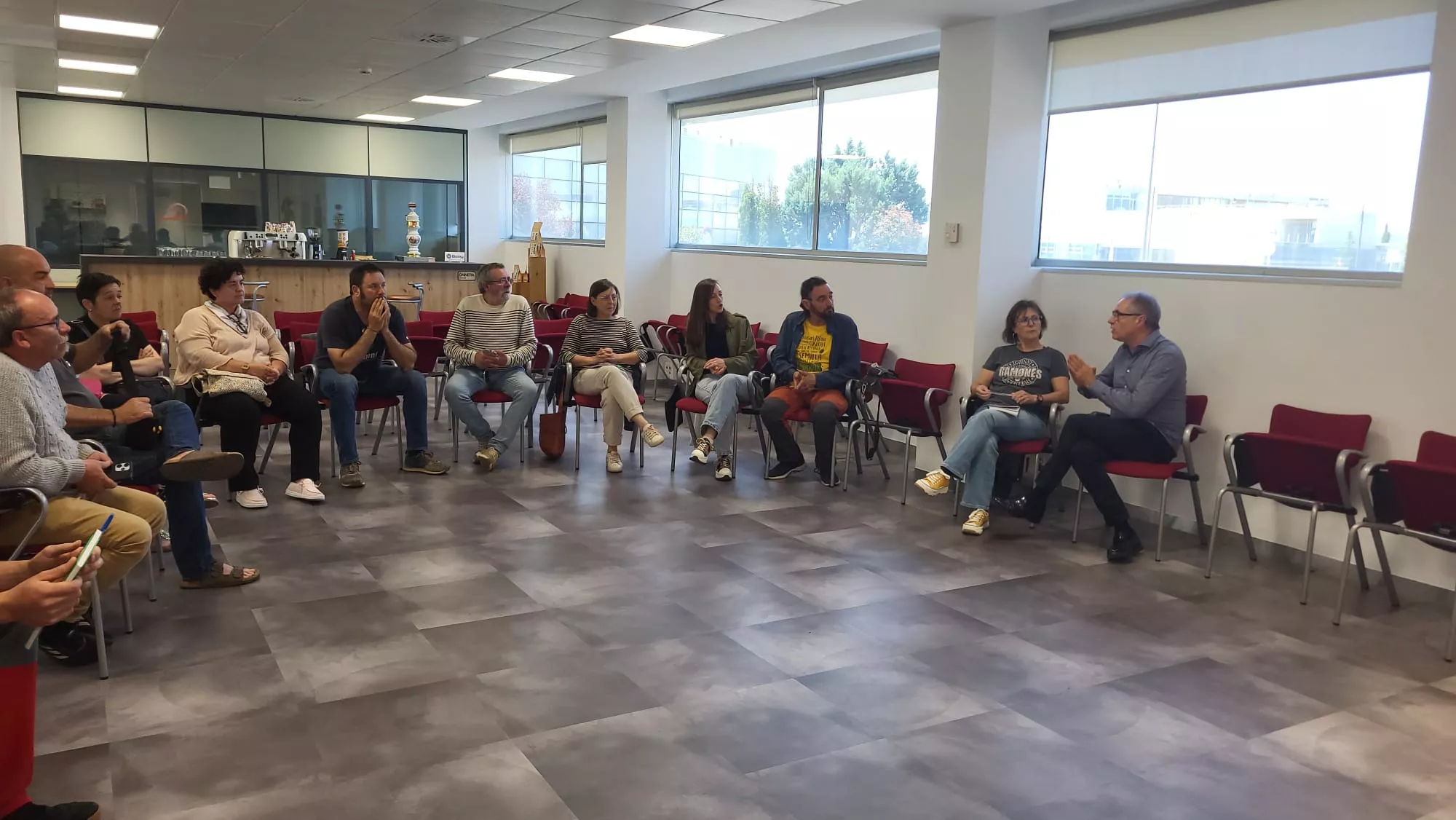 Reunión de hortelanos y otros productores en el Ciga de Huesca