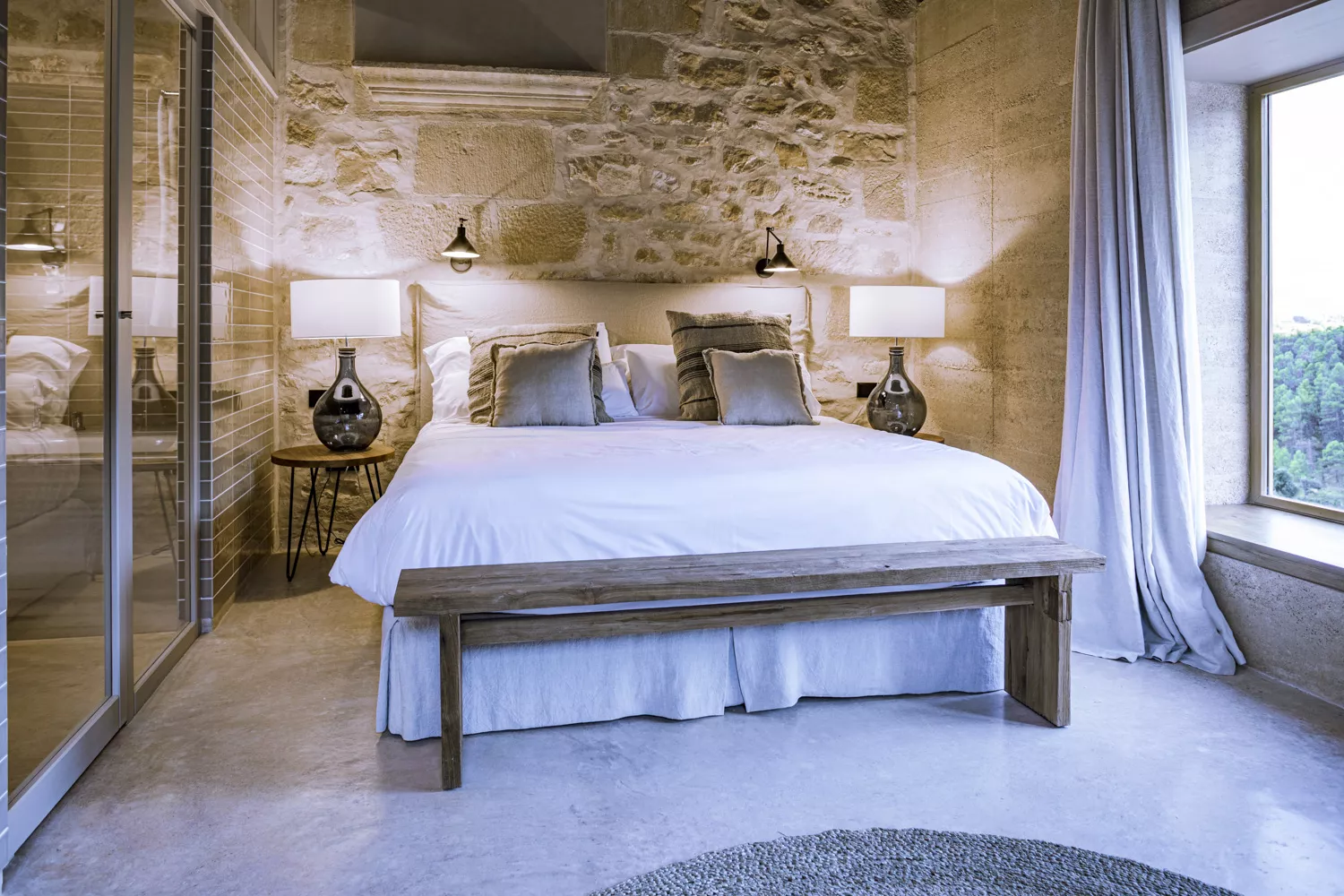 Hotel en Monroyo por el que han premiado a Edra Arquitectura KM0 de Ángels Castelarnau. Foto Xavier d'Arquer