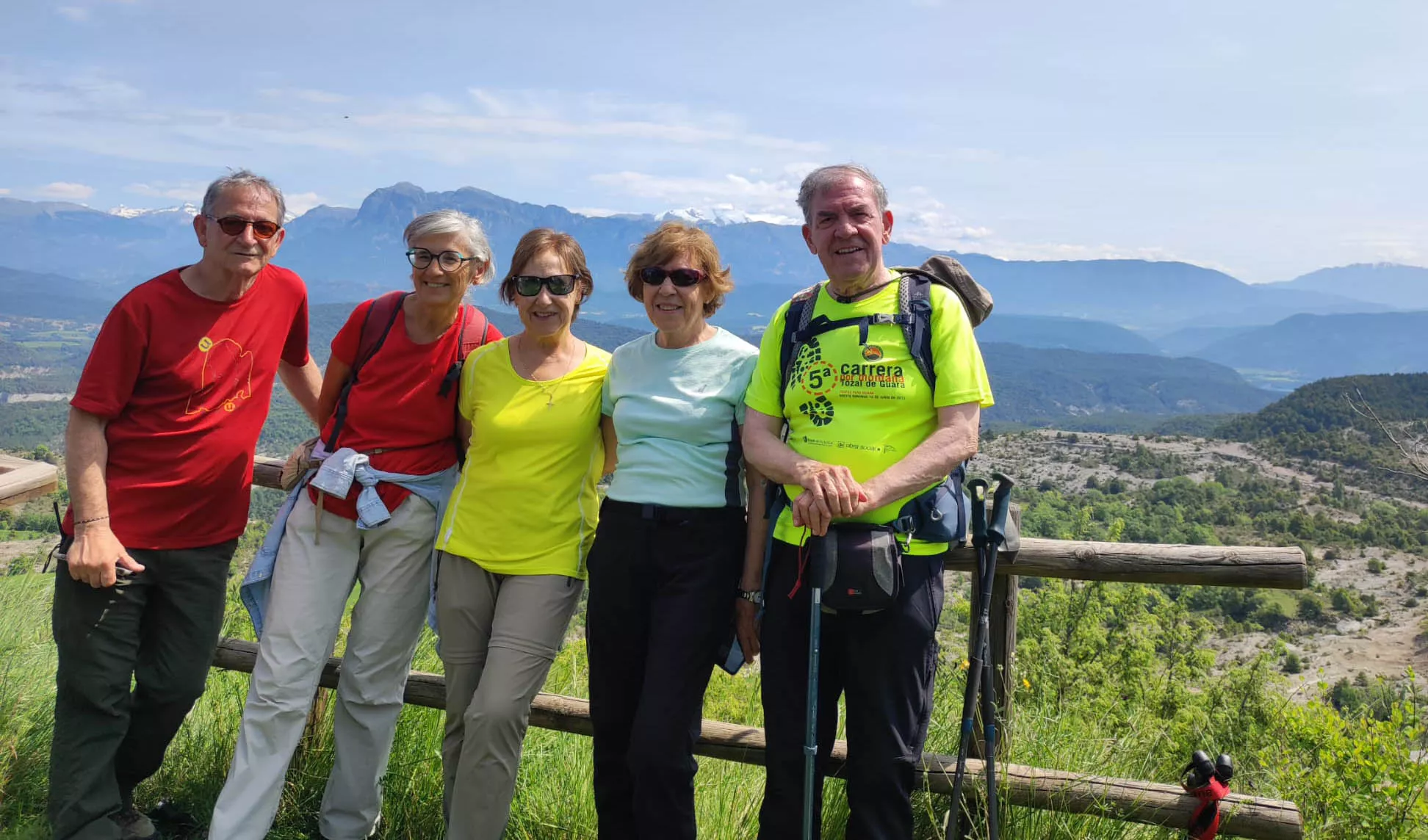 En el mirador del Castillo de Santa María de Buil. Foto Alfredo Zazo