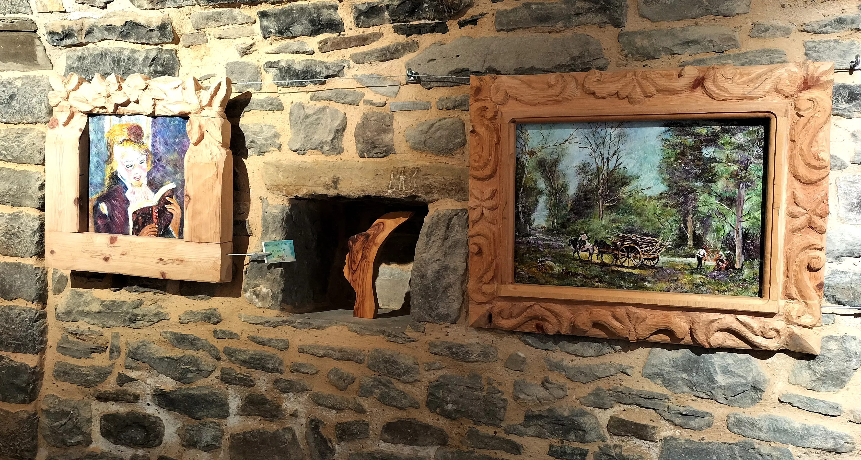 Local social-cultural Casa Lueza en Santa María de Buil. Foto Alfredo Zazo