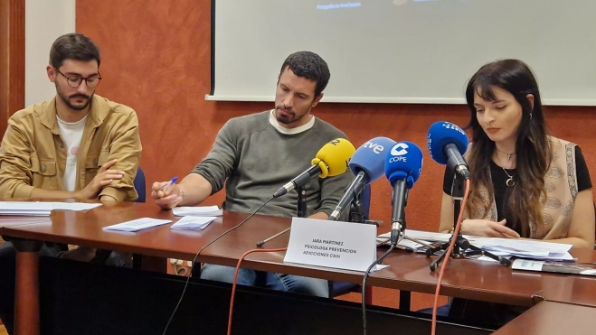 La psicóloga Jara Martínez se ha referido a las campañas de prevención. Foto Myriam Martínez