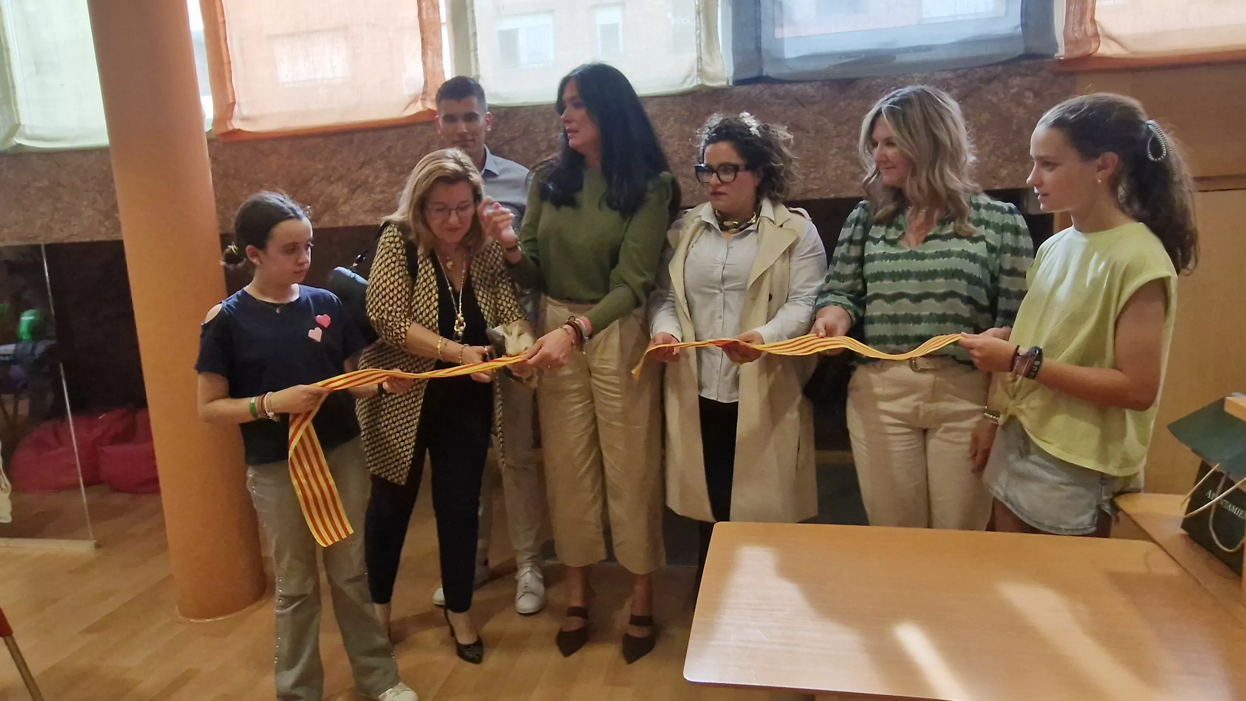La Cueva de la lectura en la Biblioteca Ramón J. Sender. Foto Myriam Martínez