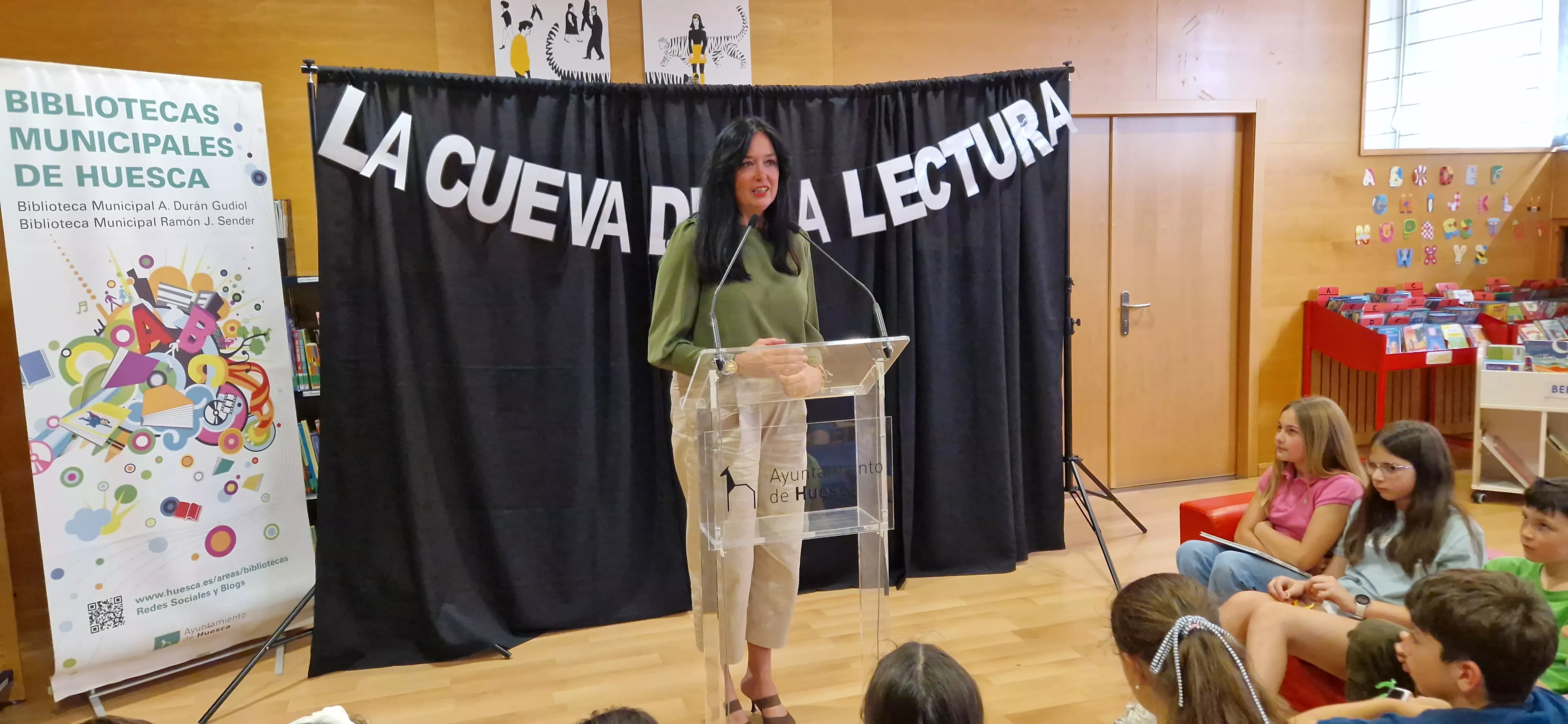 La Cueva de la lectura en la Biblioteca Ramón J. Sender. Foto Myriam Martínez