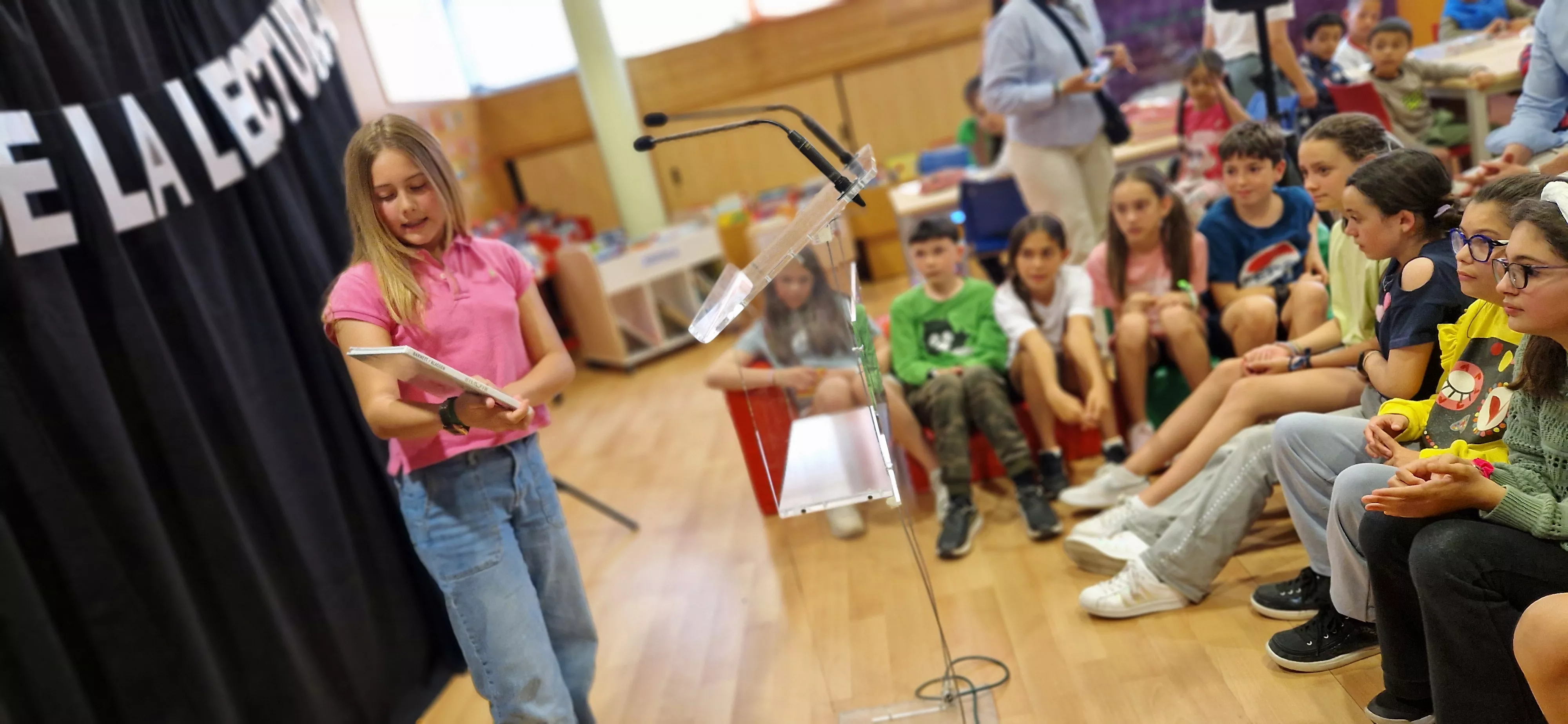 La Cueva de la lectura en la Biblioteca Ramón J. Sender. Foto Myriam Martínez