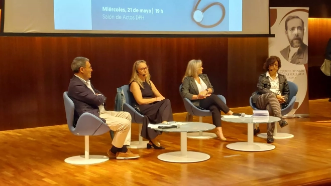 Participantes en el debate