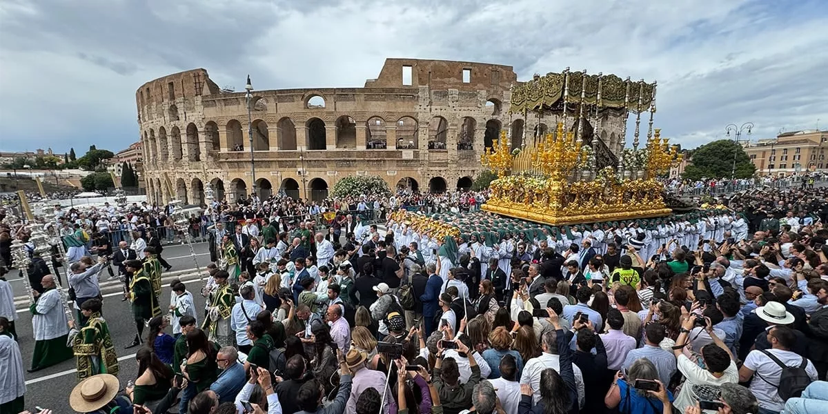La procesión malagueña de la Dolorosa en Roma, una prospectiva creyente
