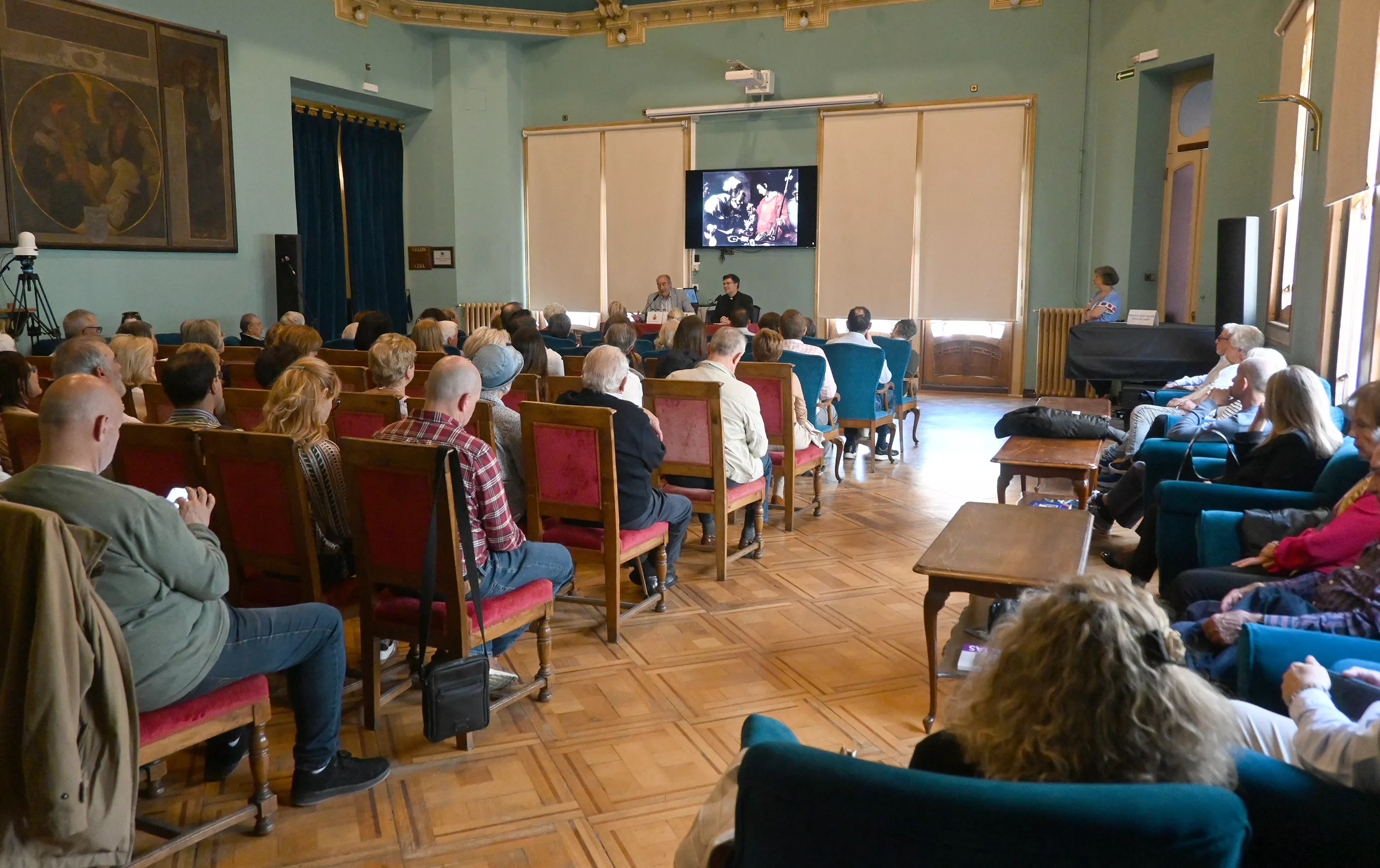 Conferencia del catedrático Pablo Blanco en el Casino oscense. Foto Carlos Jalle