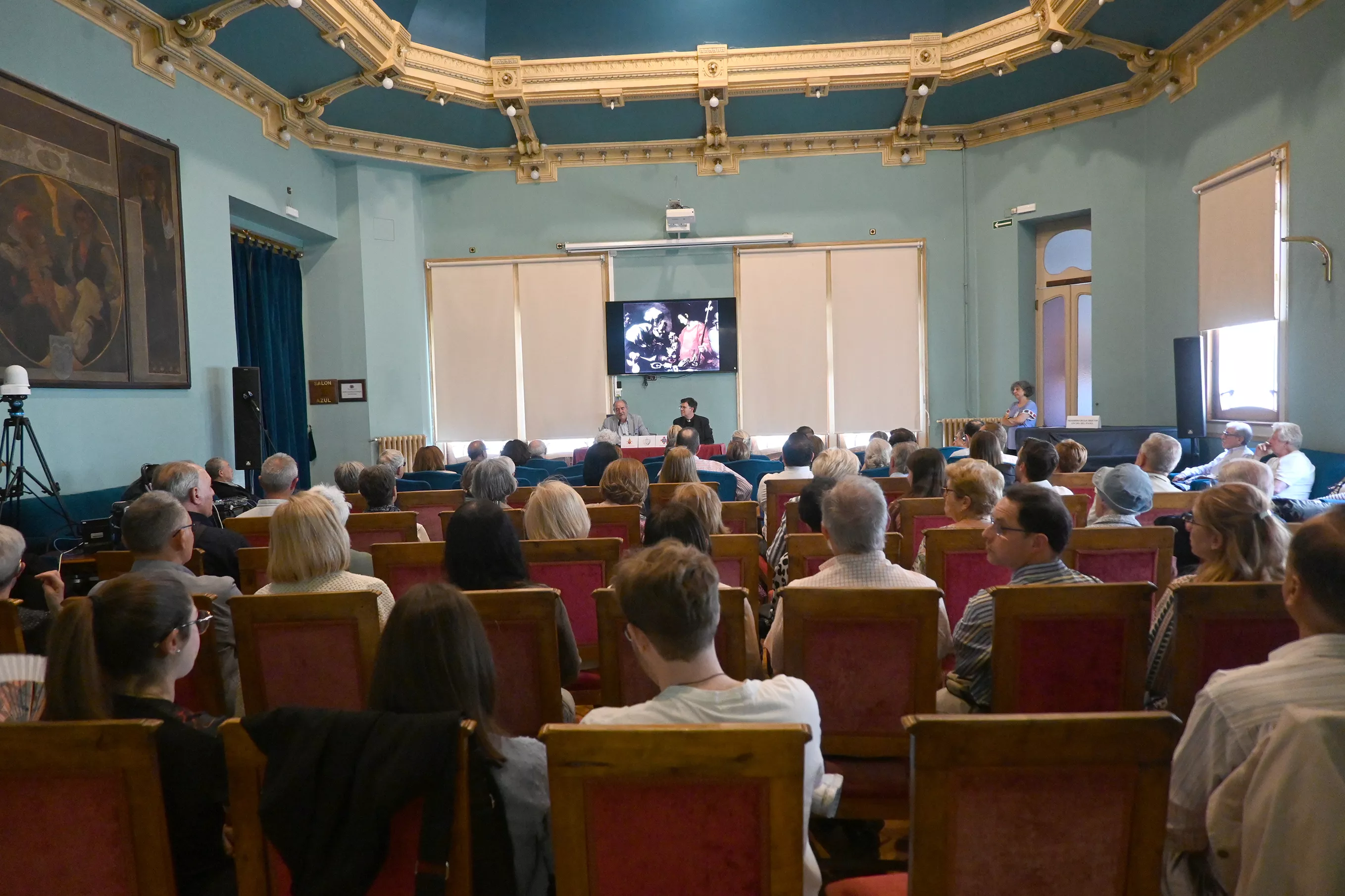 Conferencia del catedrático Pablo Blanco en el Casino oscense. Foto Carlos Jalle
