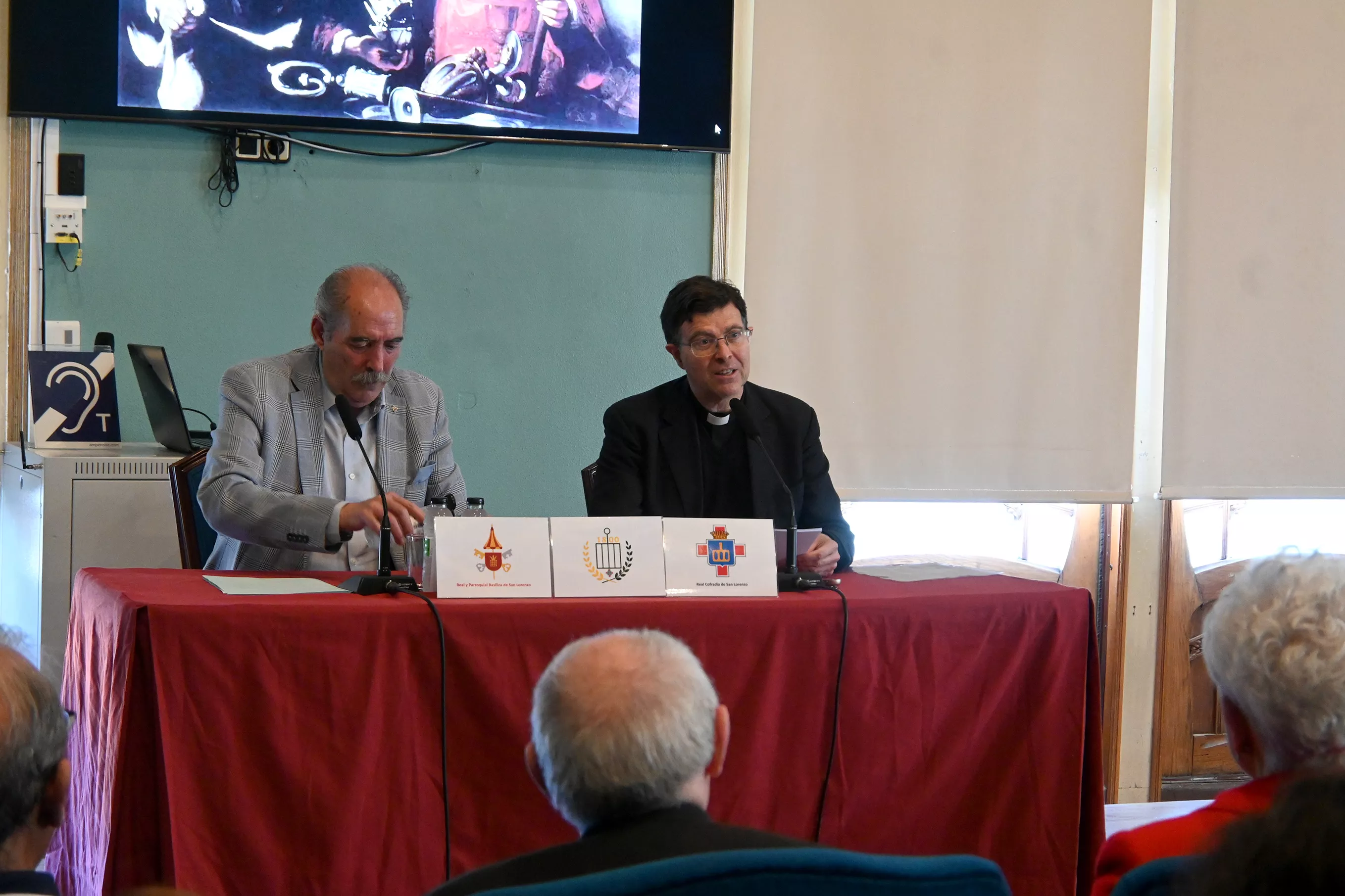 Conferencia del catedrático Pablo Blanco en el Casino oscense. Foto Carlos Jalle