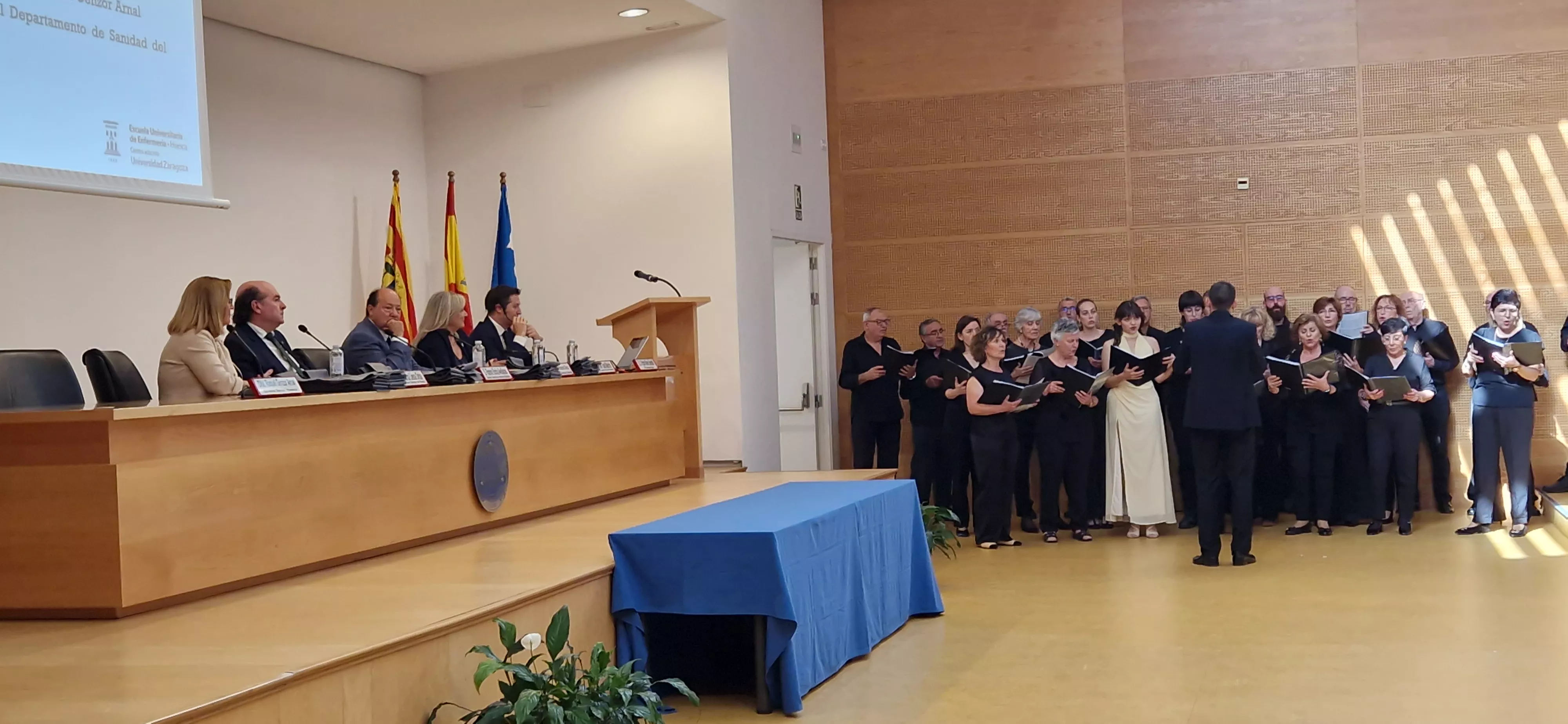Ceremonia de graduación de la Escuela Universitaria de Enfermería de Huesca. Foto Myriam Martínez