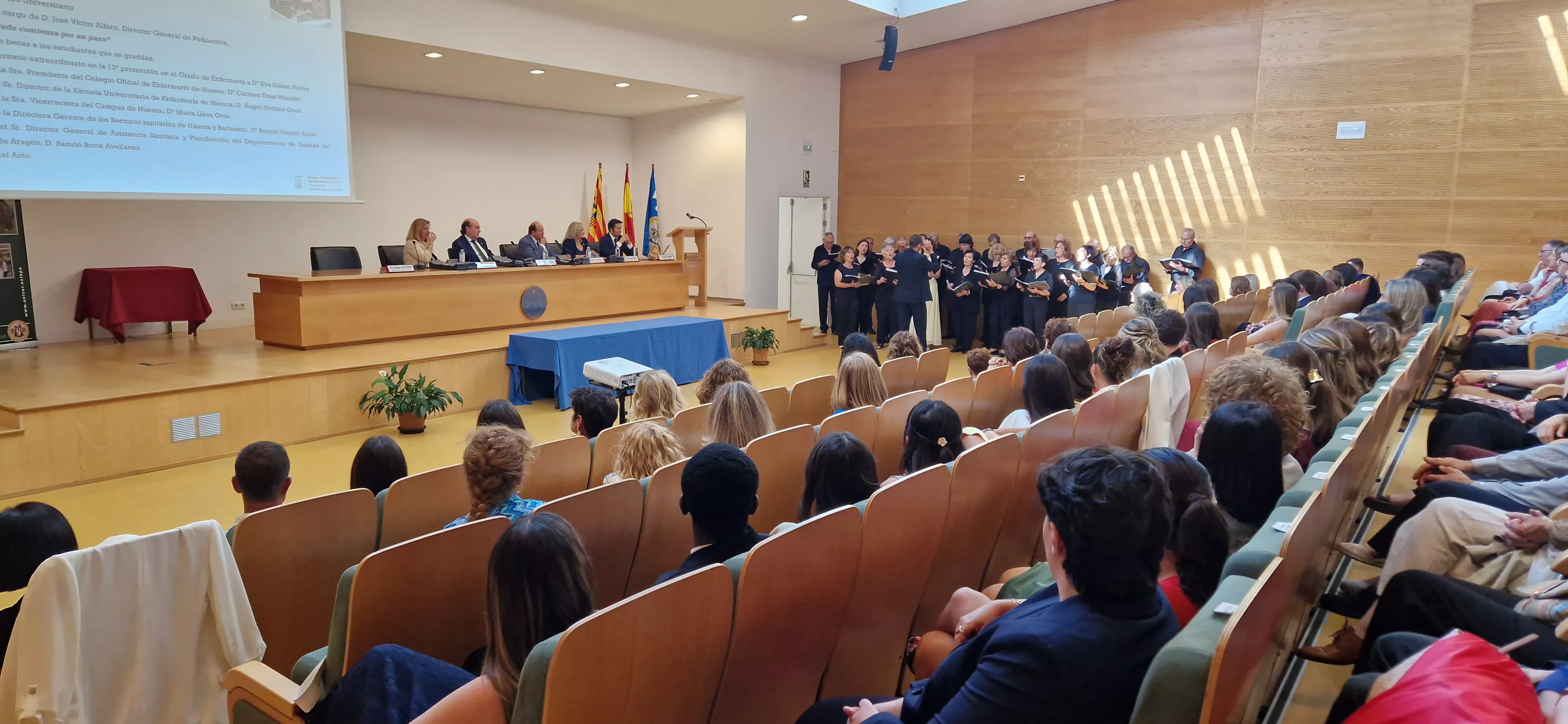 Ceremonia de graduación de la Escuela Universitaria de Enfermería de Huesca. Foto Myriam Martínez