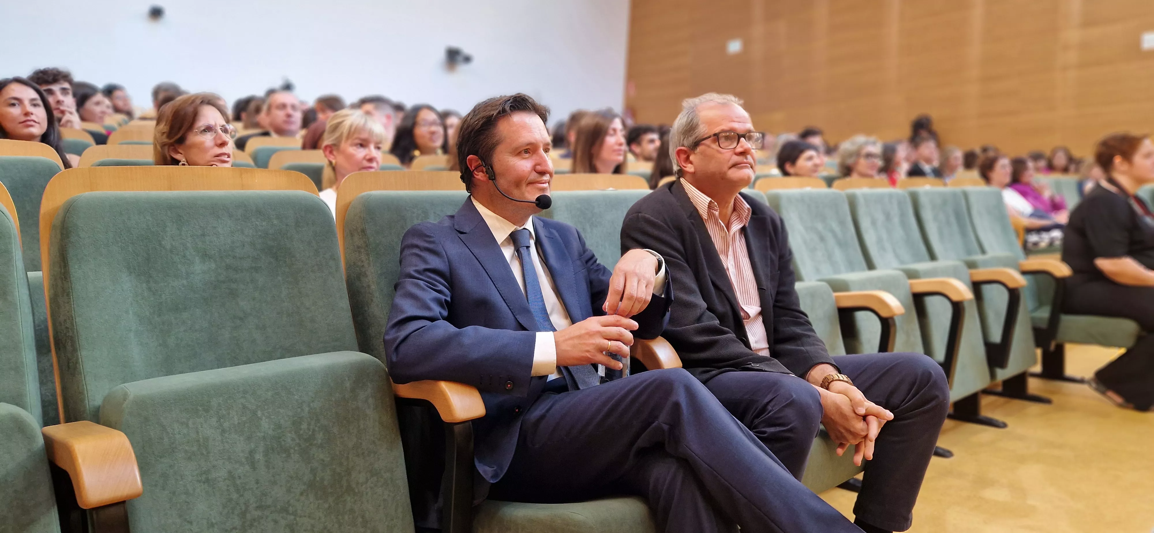 Ceremonia de graduación de la Escuela Universitaria de Enfermería de Huesca. Foto Myriam Martínez