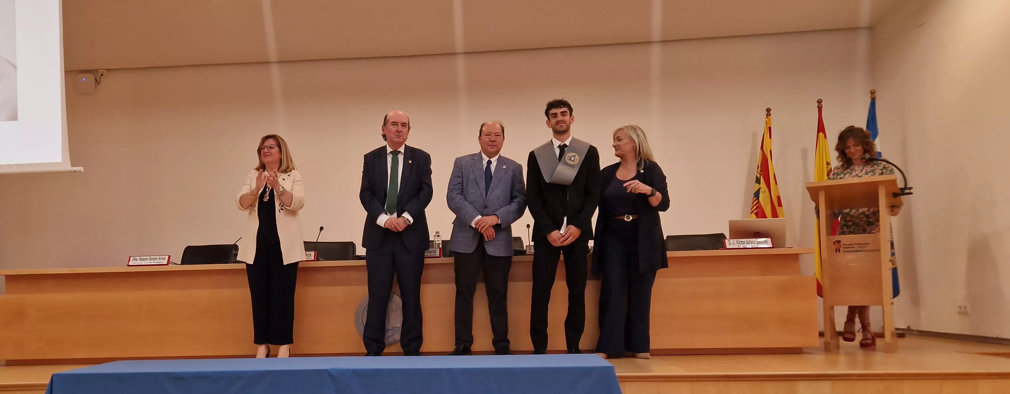 Ceremonia de graduación de la Escuela Universitaria de Enfermería de Huesca. Foto Myriam Martínez