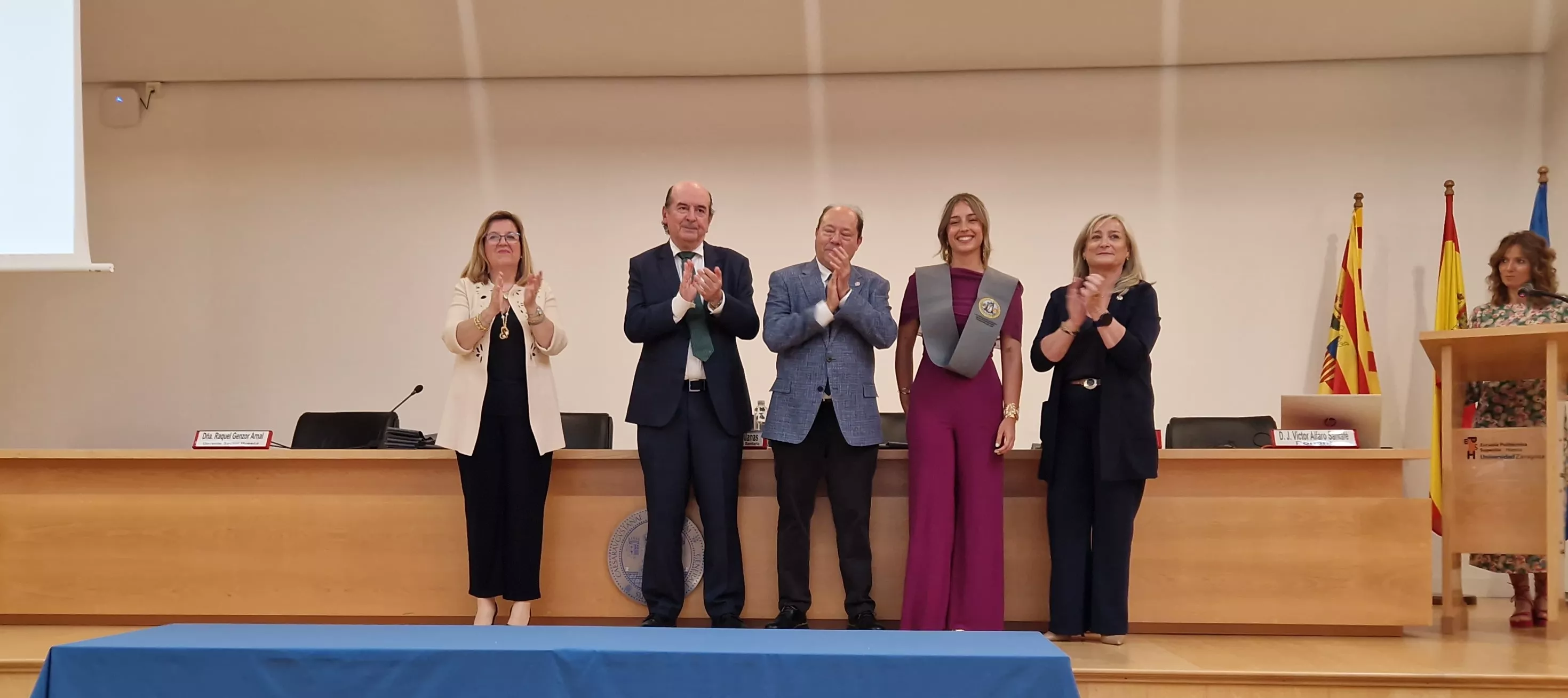 Ceremonia de graduación de la Escuela Universitaria de Enfermería de Huesca. Foto Myriam Martínez