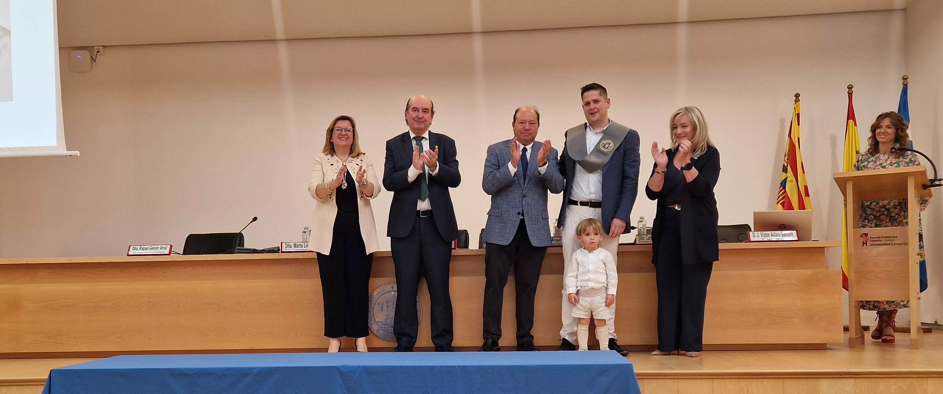 Ceremonia de graduación de la Escuela Universitaria de Enfermería de Huesca. Foto Myriam Martínez