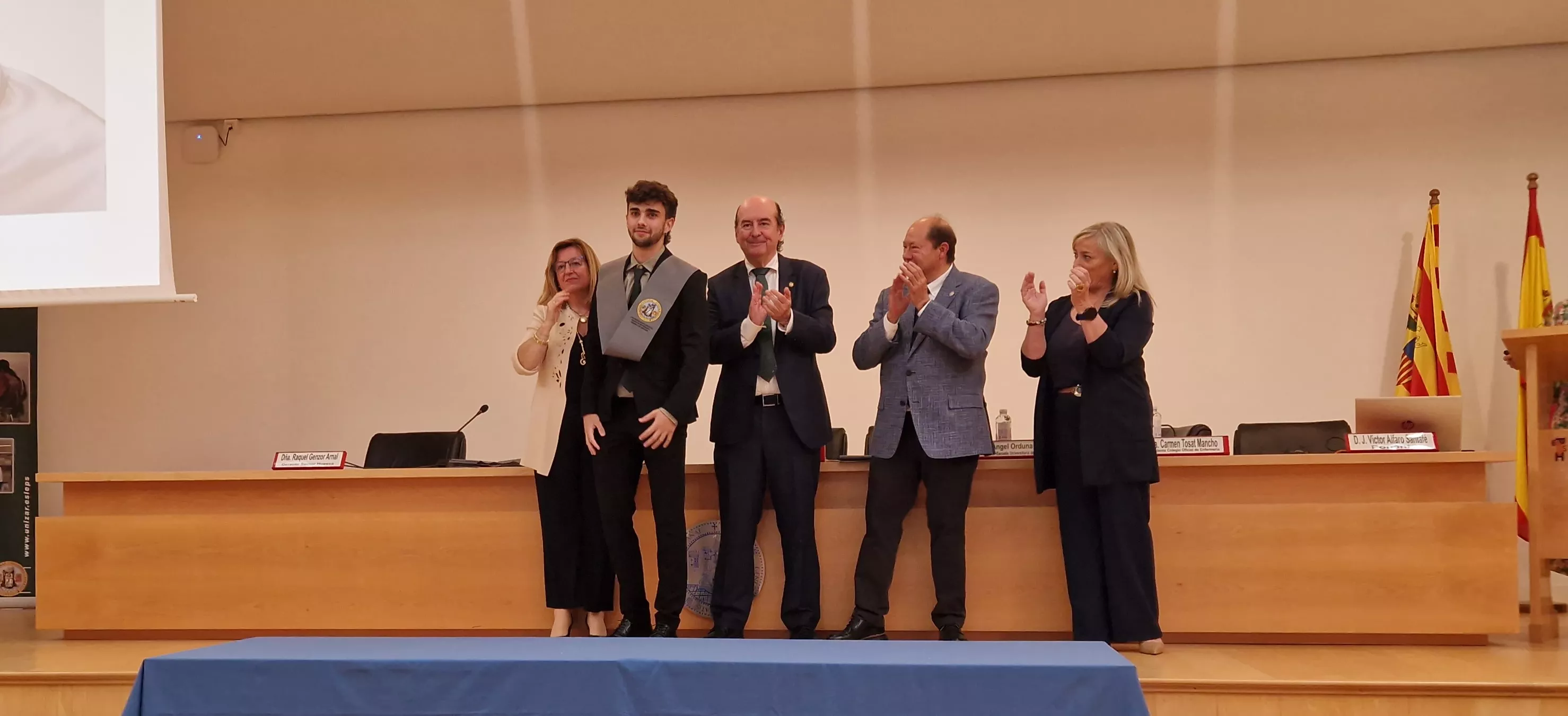 Ceremonia de graduación de la Escuela Universitaria de Enfermería de Huesca. Foto Myriam Martínez